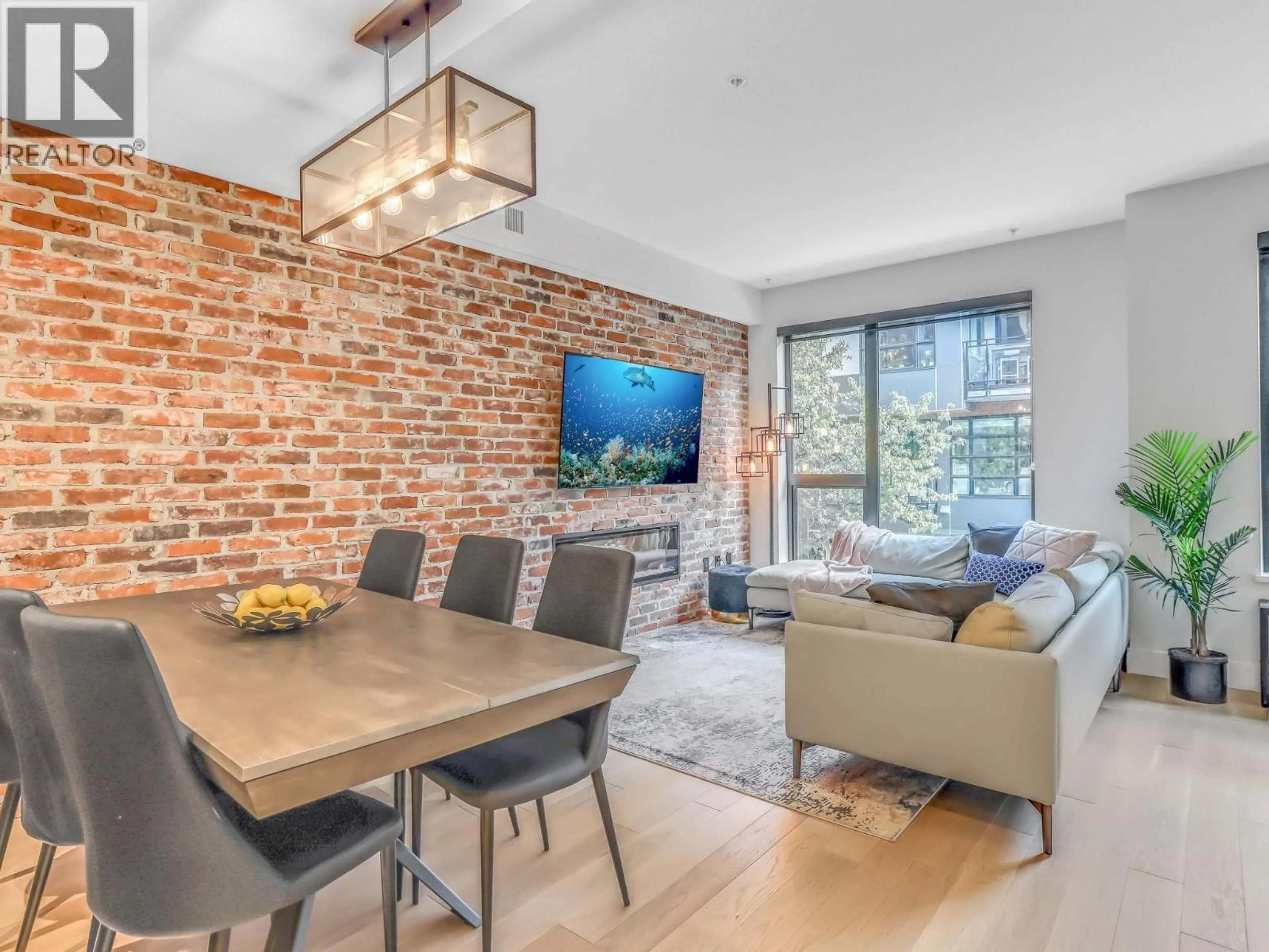 Living room with furniture, unknown for 3 - 83 MOODY STREET, Port Moody British Columbia V3H0K7