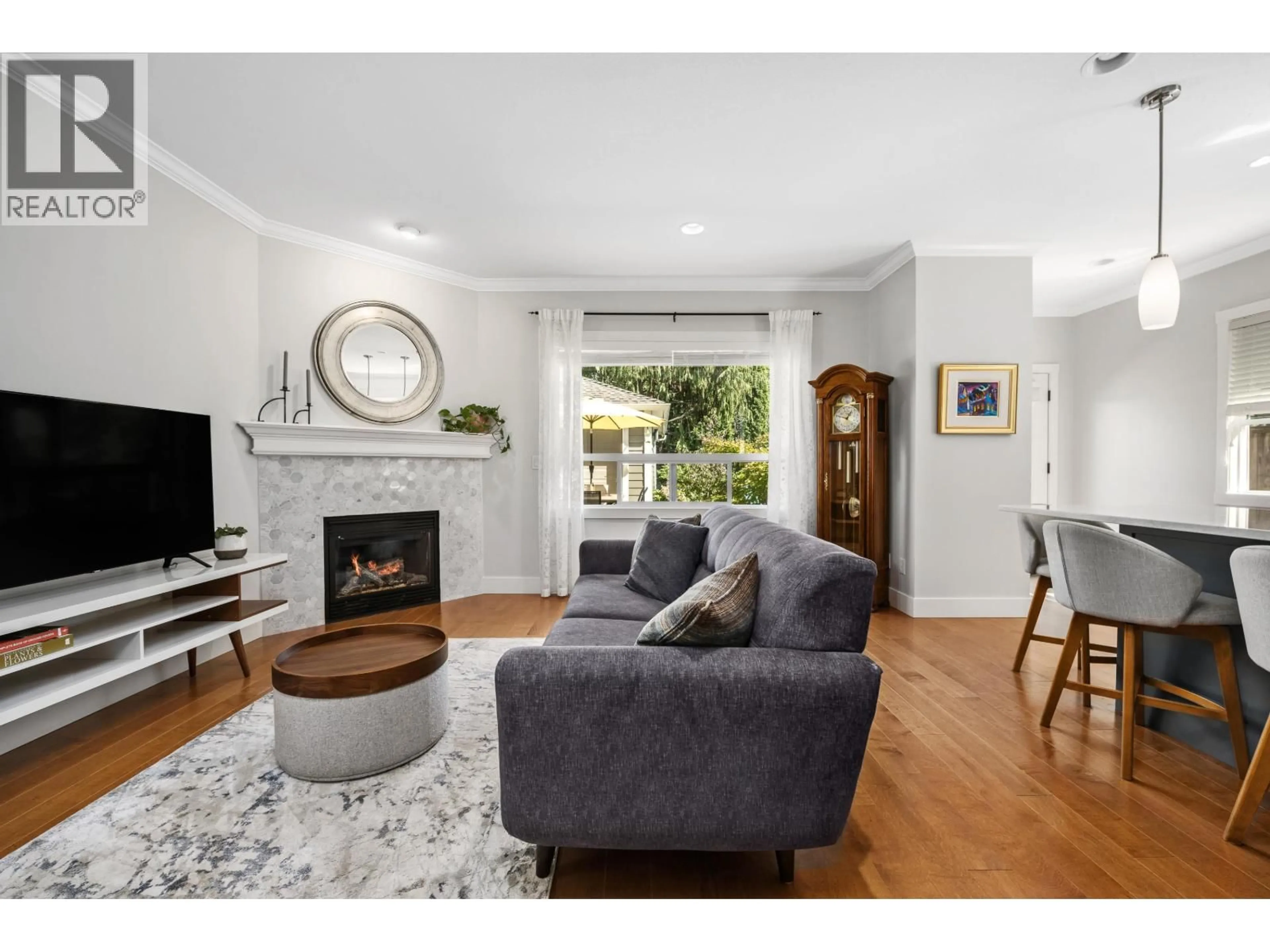 Living room with furniture, unknown for 5158 WESTMINSTER LANE, Delta British Columbia V4K5G3