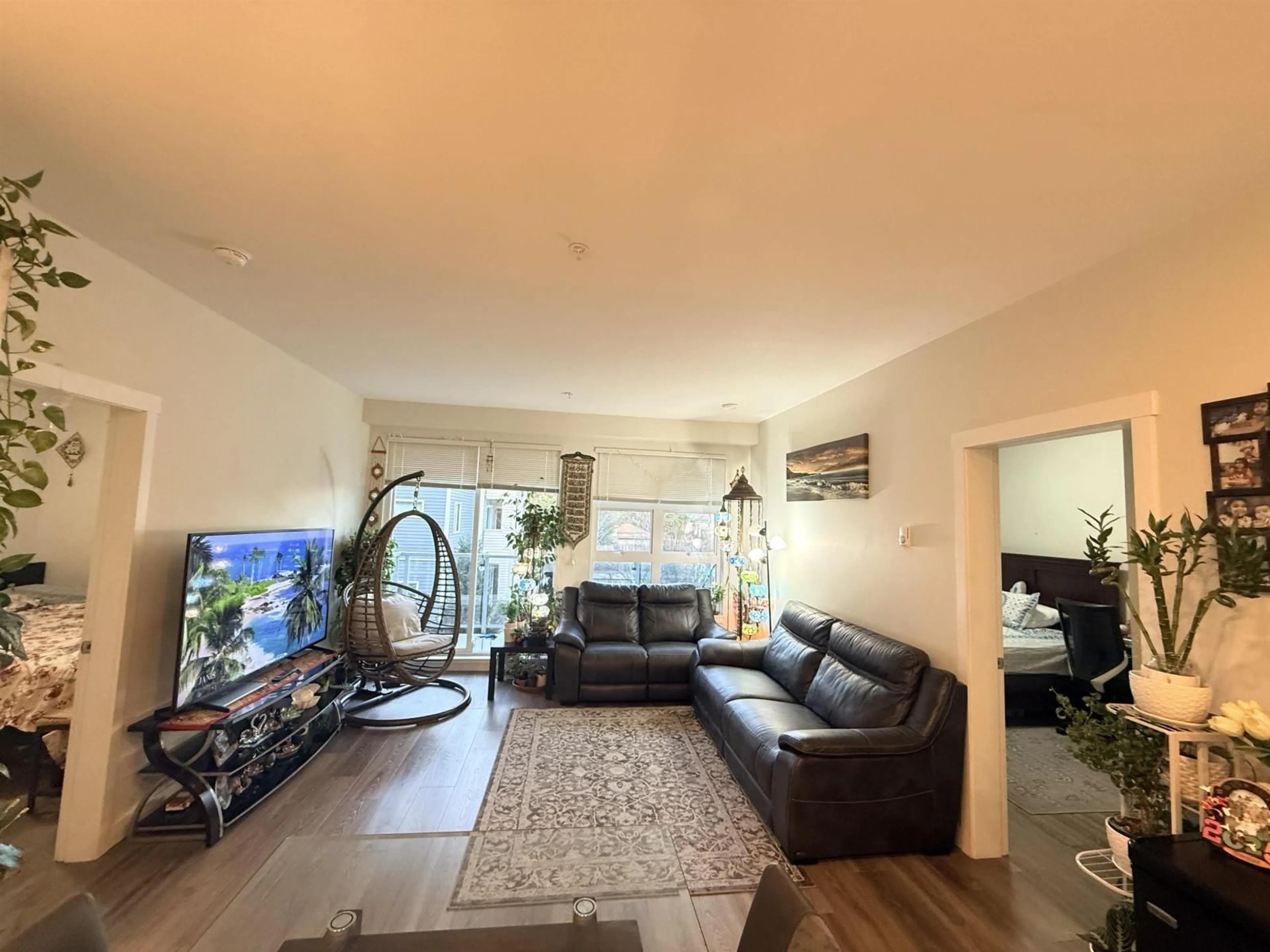 Living room with furniture, unknown for 213 - 10838 WHALLEY BOULEVARD, Surrey British Columbia V3R0G8