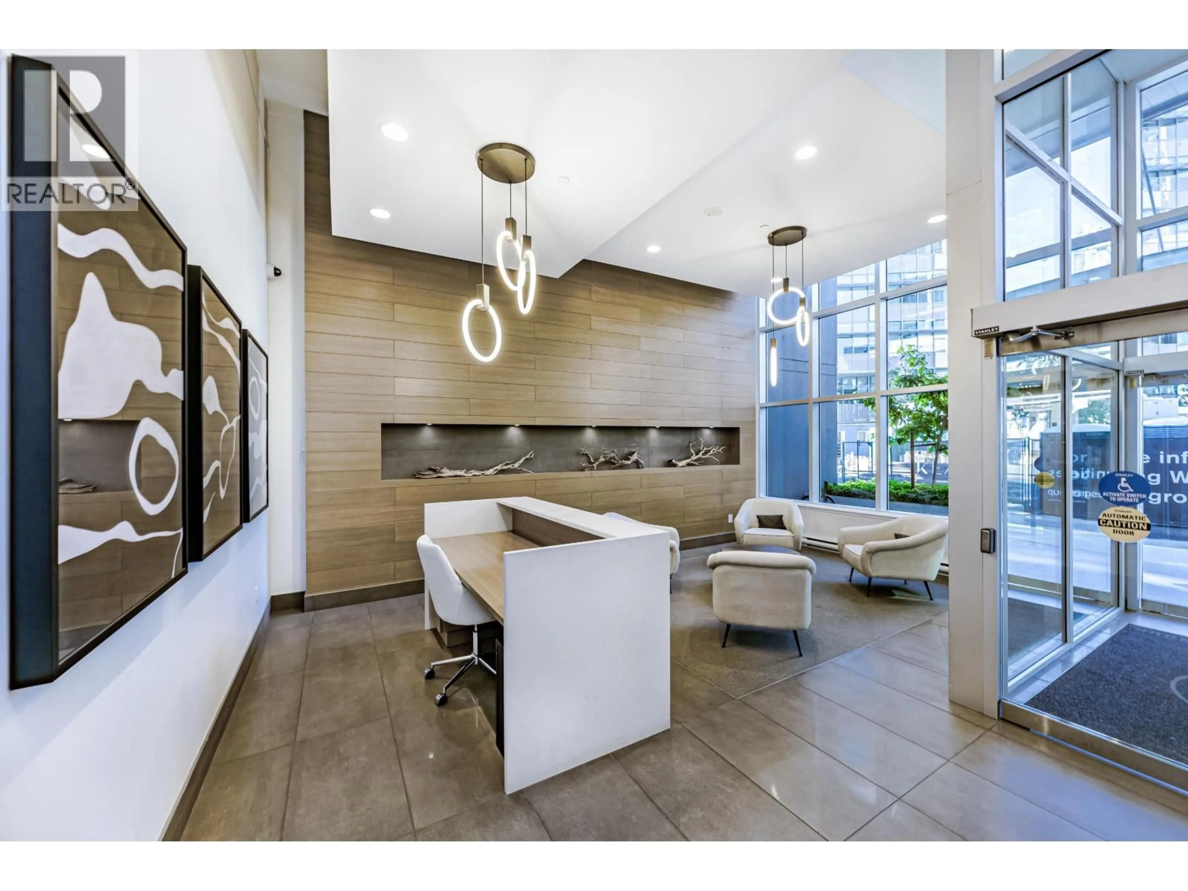 Lobby for 1804 - 258 NELSON'S COURT, New Westminster British Columbia V3L0J9