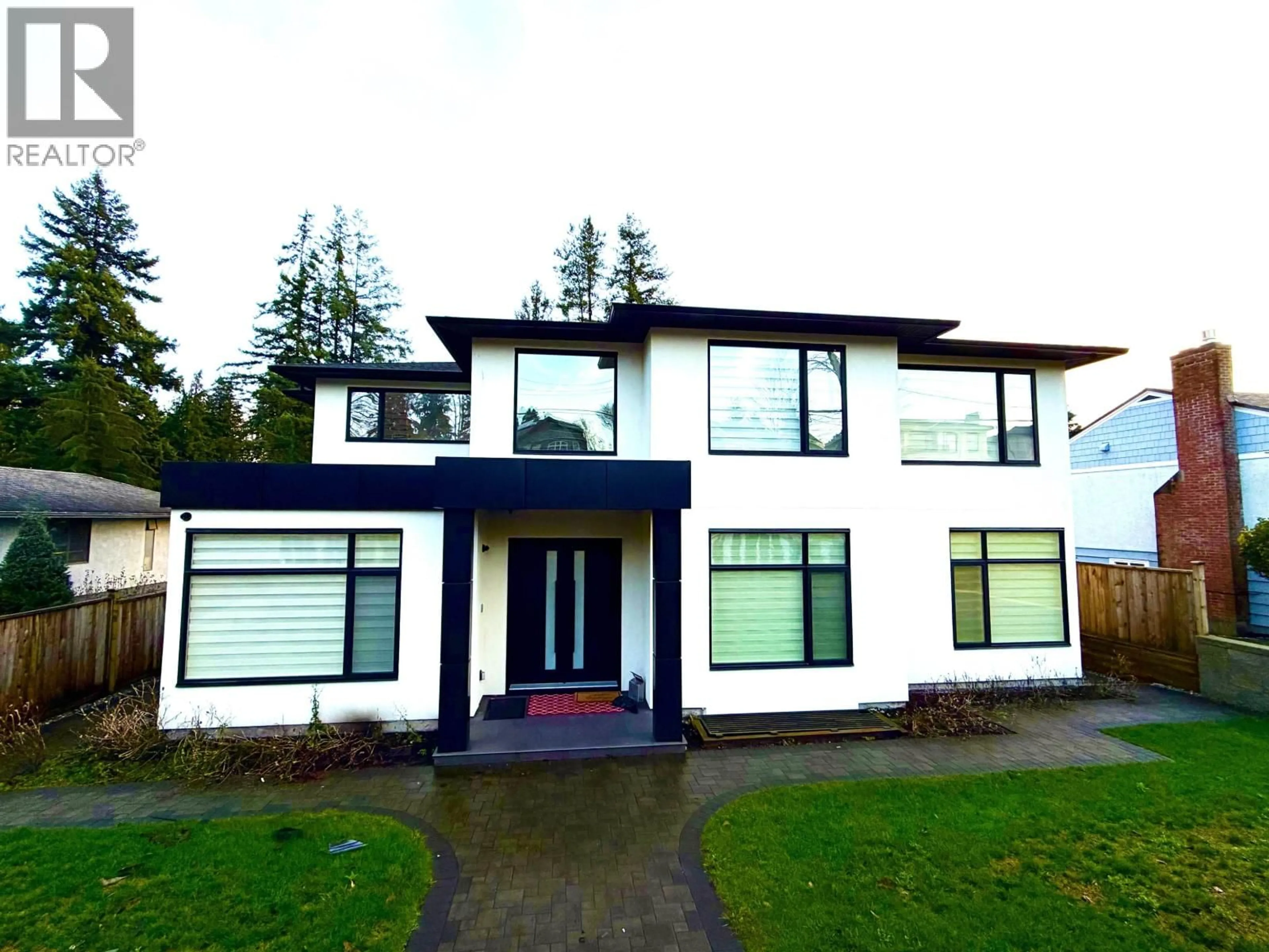 Unknown for 3846 SOUTHWOOD STREET, Burnaby British Columbia V5J2E2