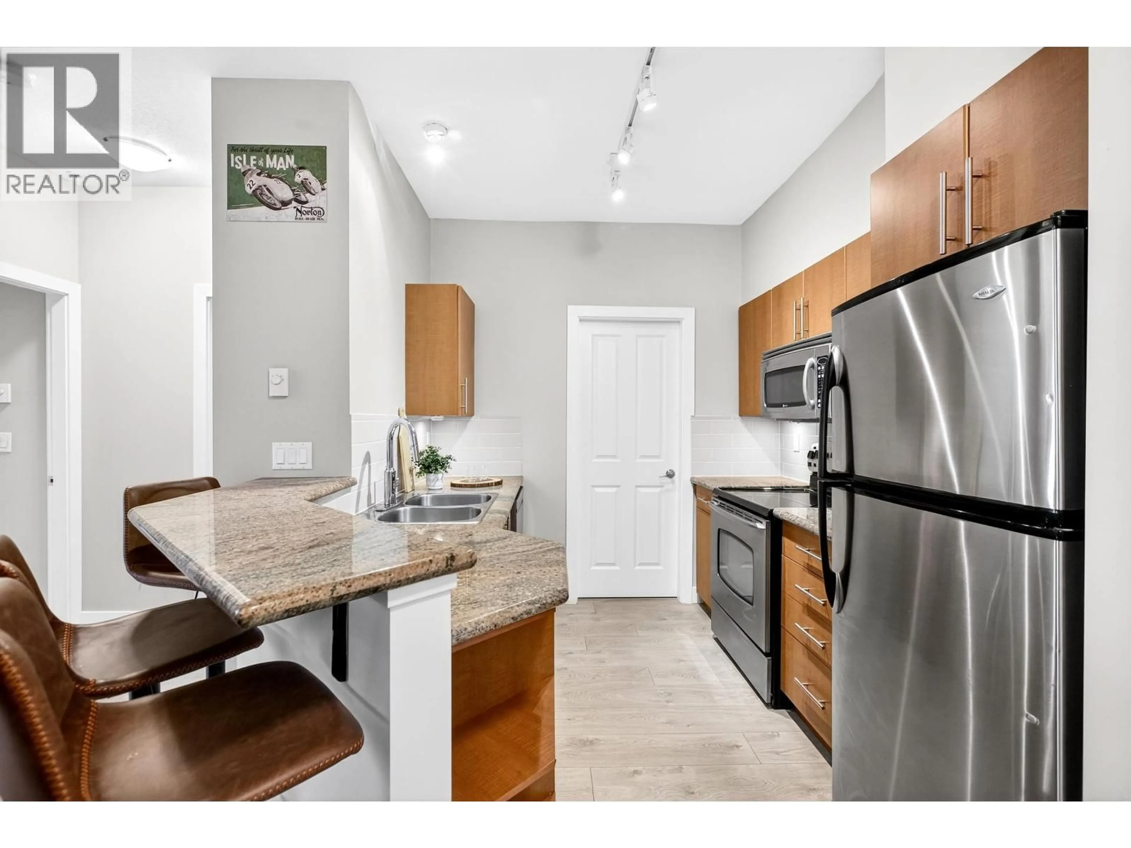 Unknown for 311 - 2478 SHAUGHNESSY STREET, Port Coquitlam British Columbia V3C0A1