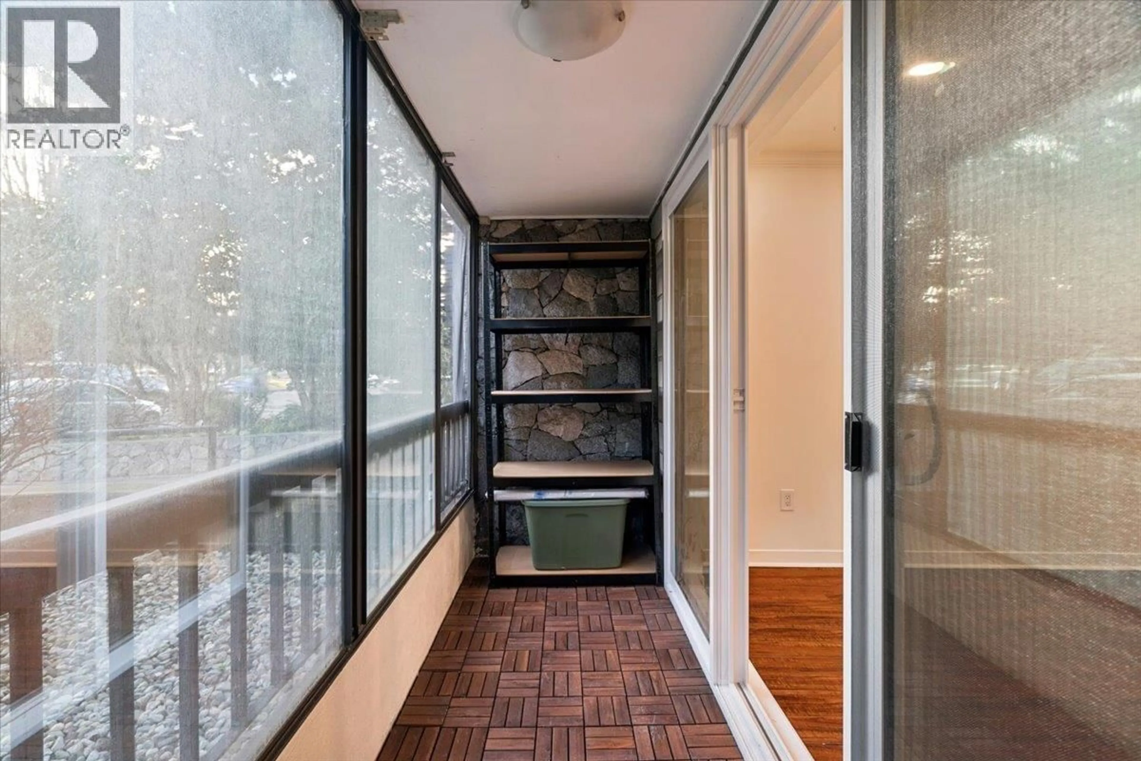 Indoor entryway for 111 - 3787 4TH AVENUE, Vancouver British Columbia V6R1P4