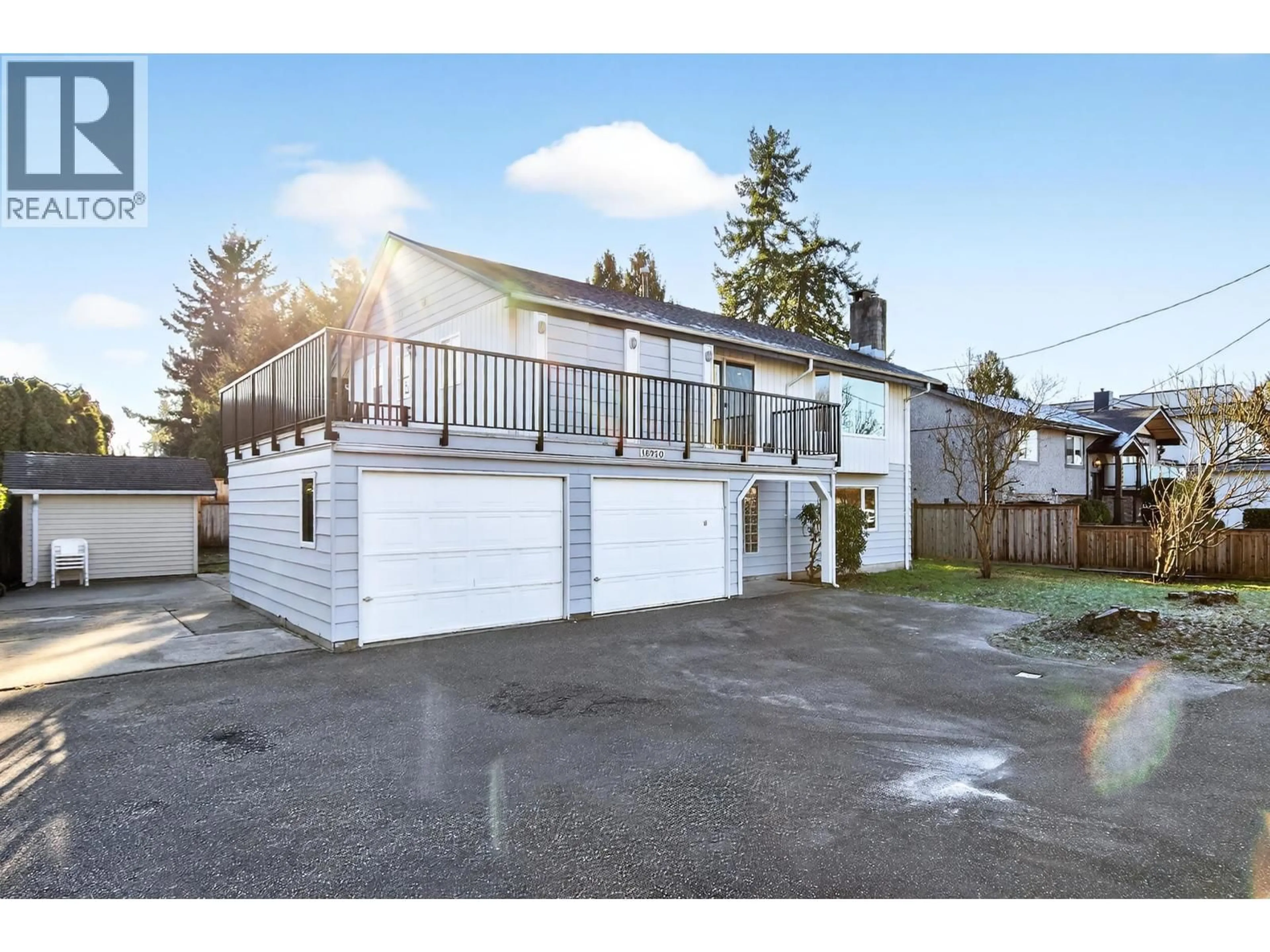 A pic from outside/outdoor area/front of a property/back of a property/a pic from drone, unknown for 18950 FORD ROAD, Pitt Meadows British Columbia V3Y1X1