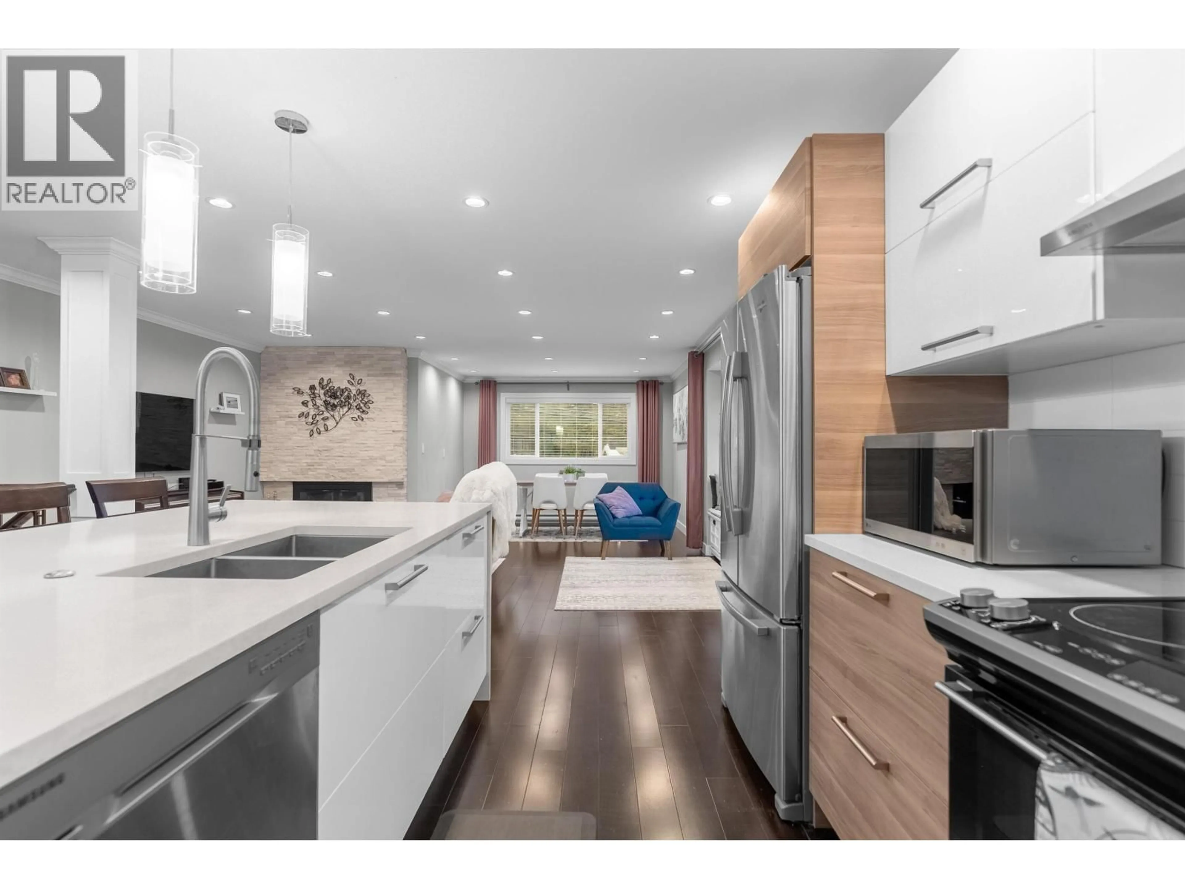 Open concept kitchen, unknown for 937 THERMAL DRIVE, Coquitlam British Columbia V3J6R9