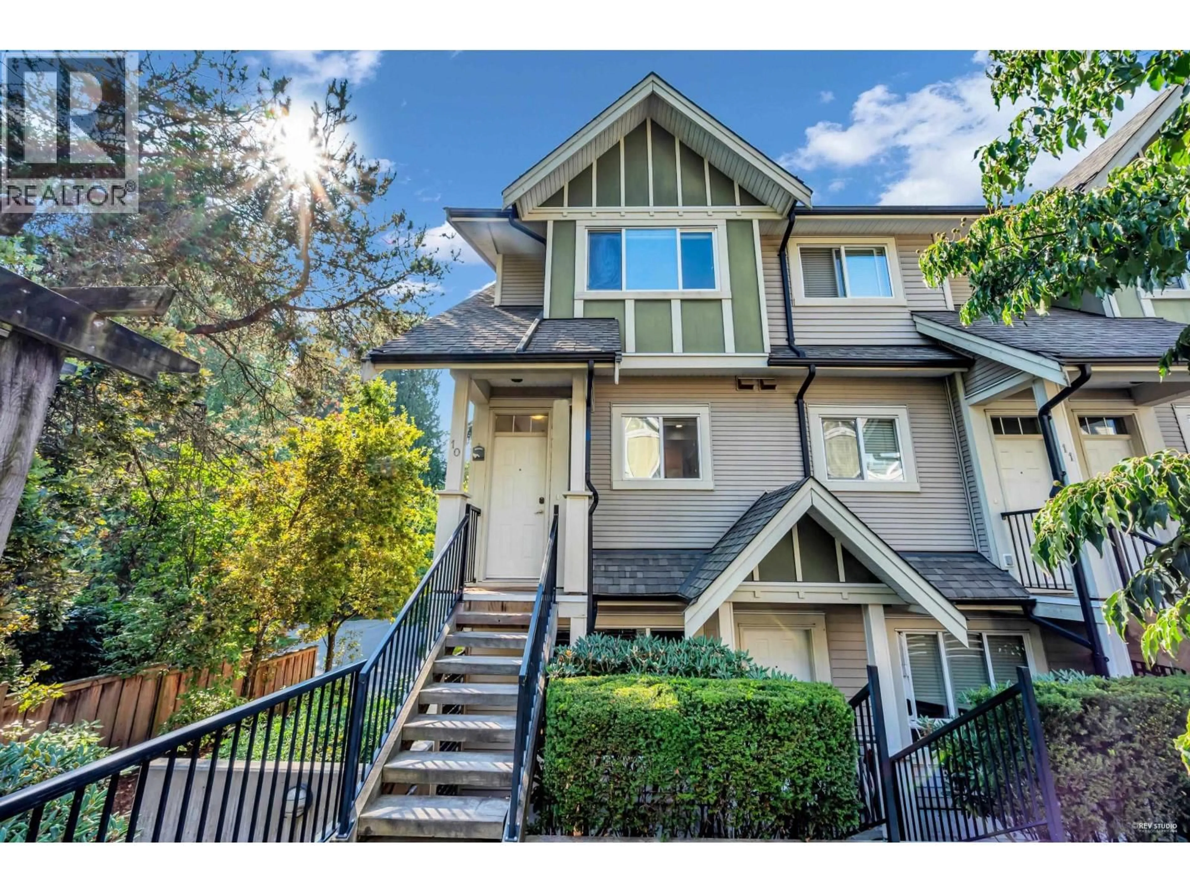 Unknown for 10 - 6888 RUMBLE STREET, Burnaby British Columbia V5E1A8