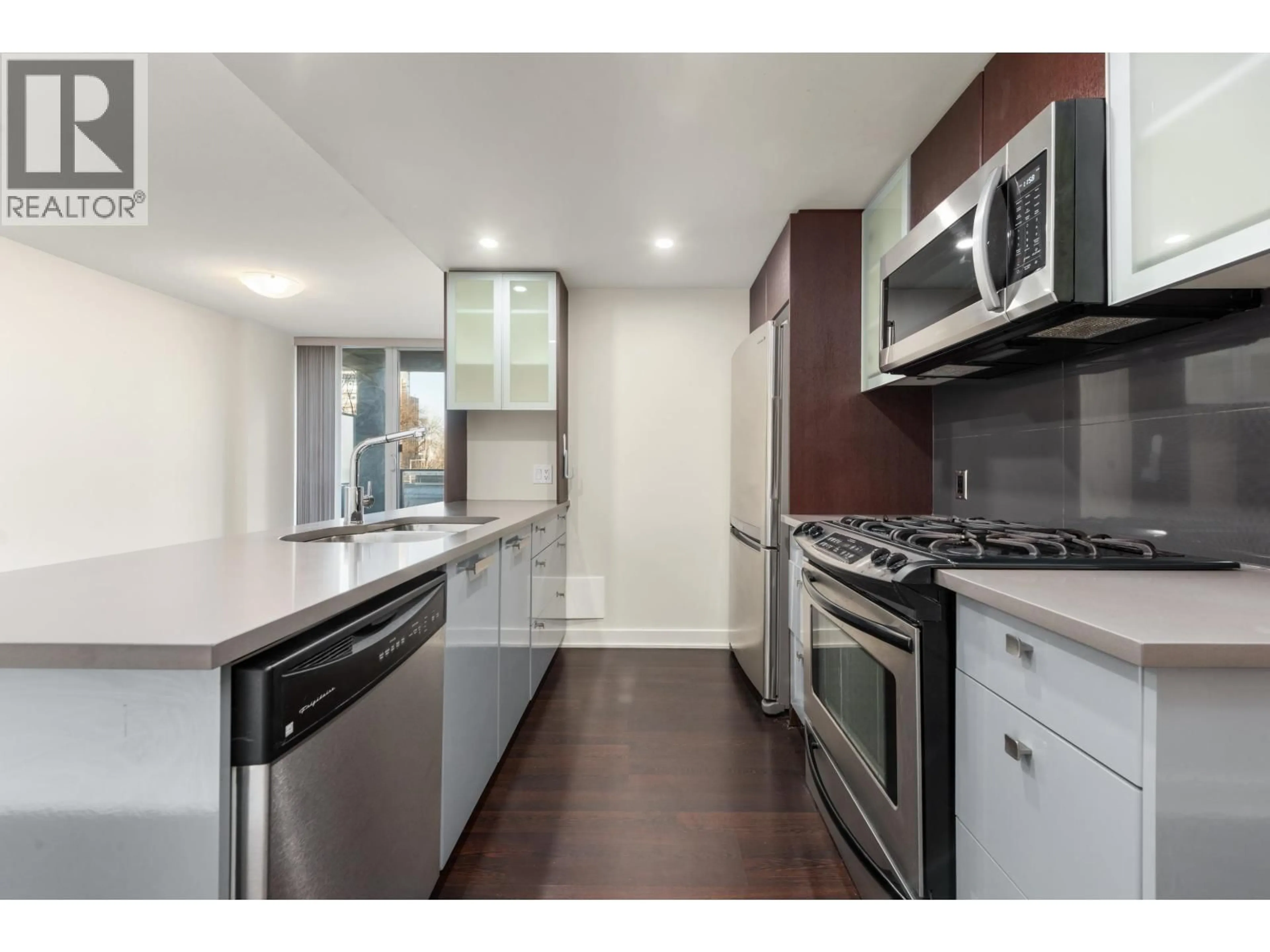 Open concept kitchen, unknown for 302 - 7080 NO. 3 ROAD, Richmond British Columbia V6Y0B5