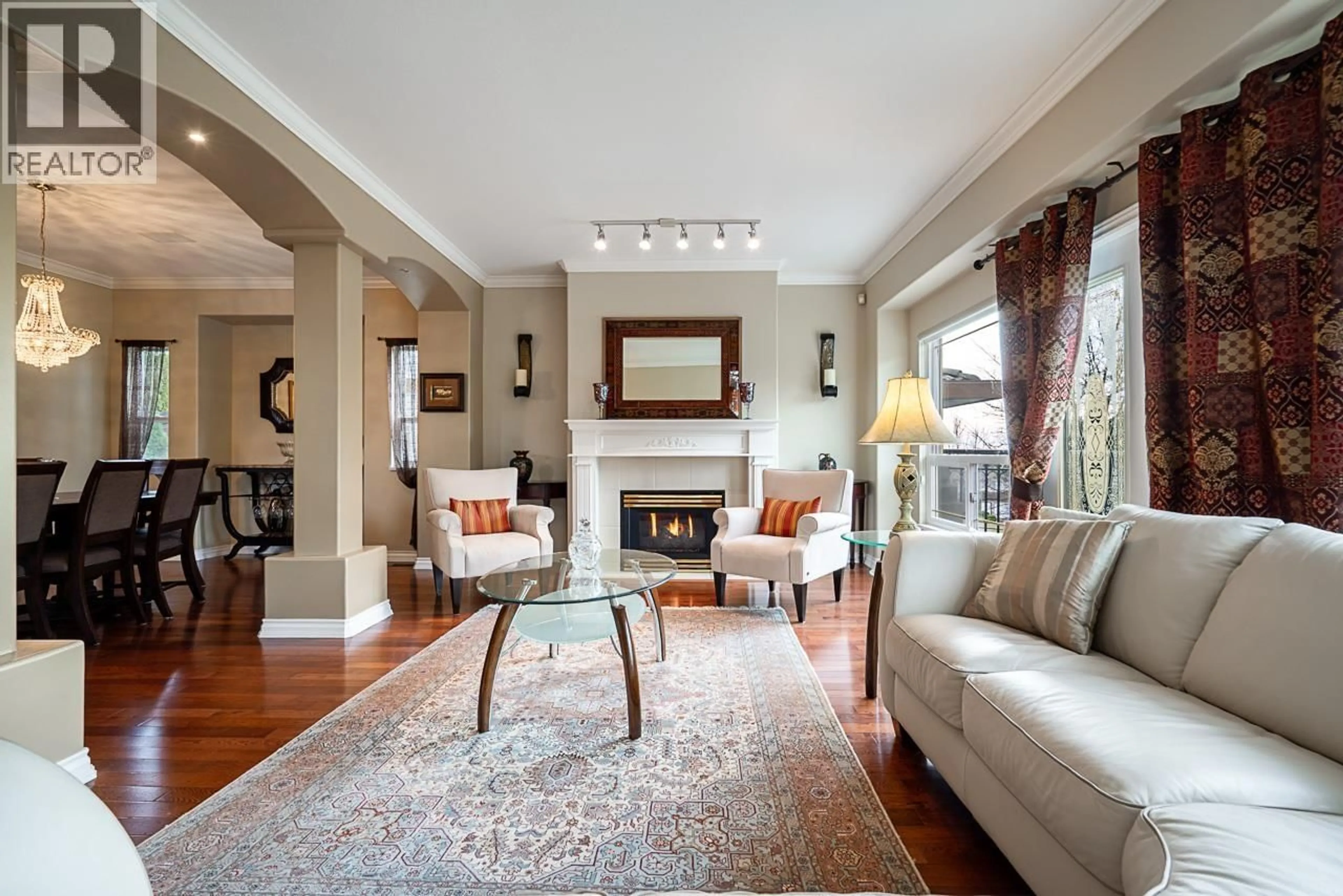 Living room with furniture, unknown for 1501 EAGLE MOUNTAIN DRIVE, Coquitlam British Columbia V3E2Y6