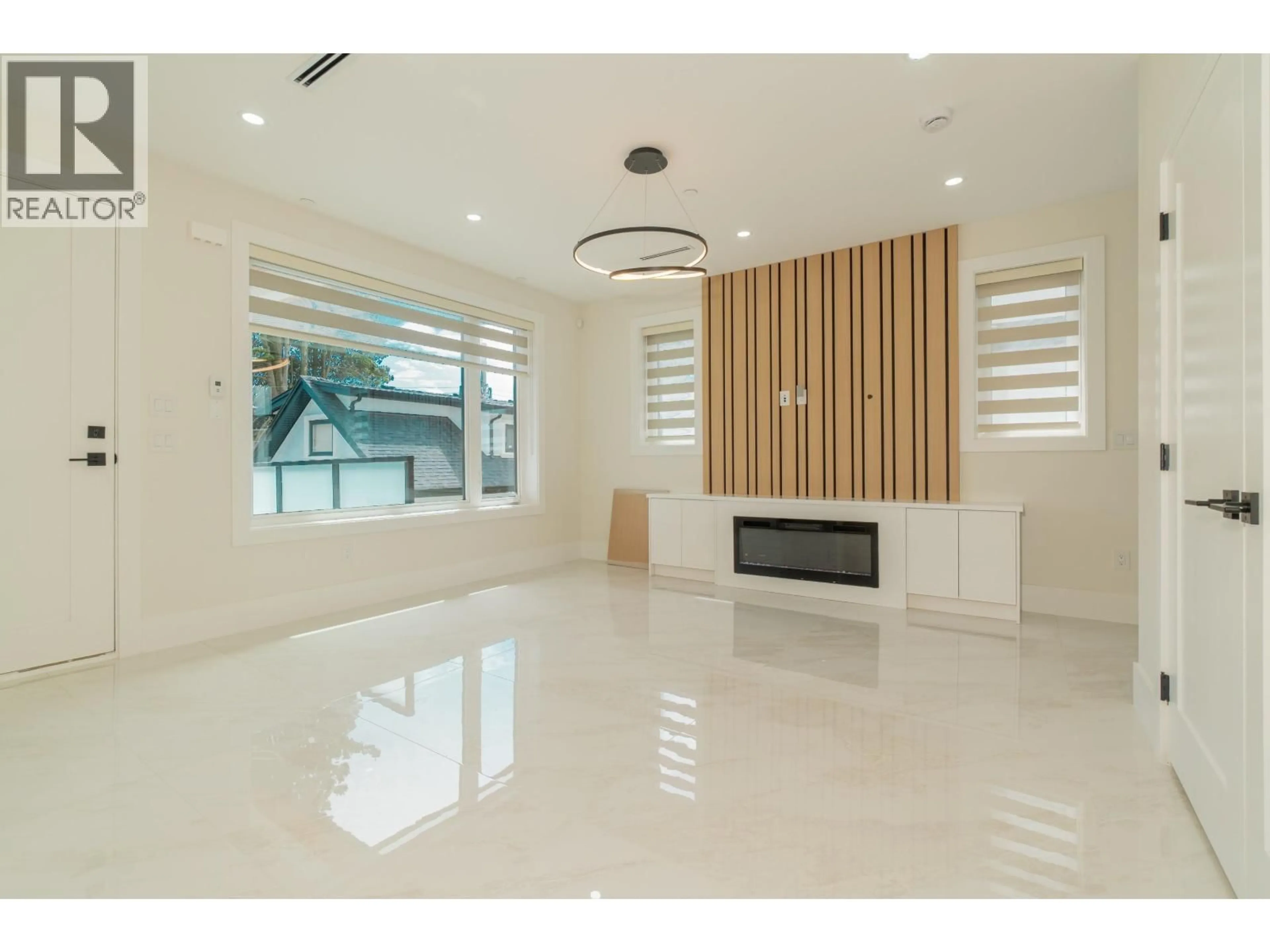 Unknown for 1554 66TH AVENUE, Vancouver British Columbia V6P2R9