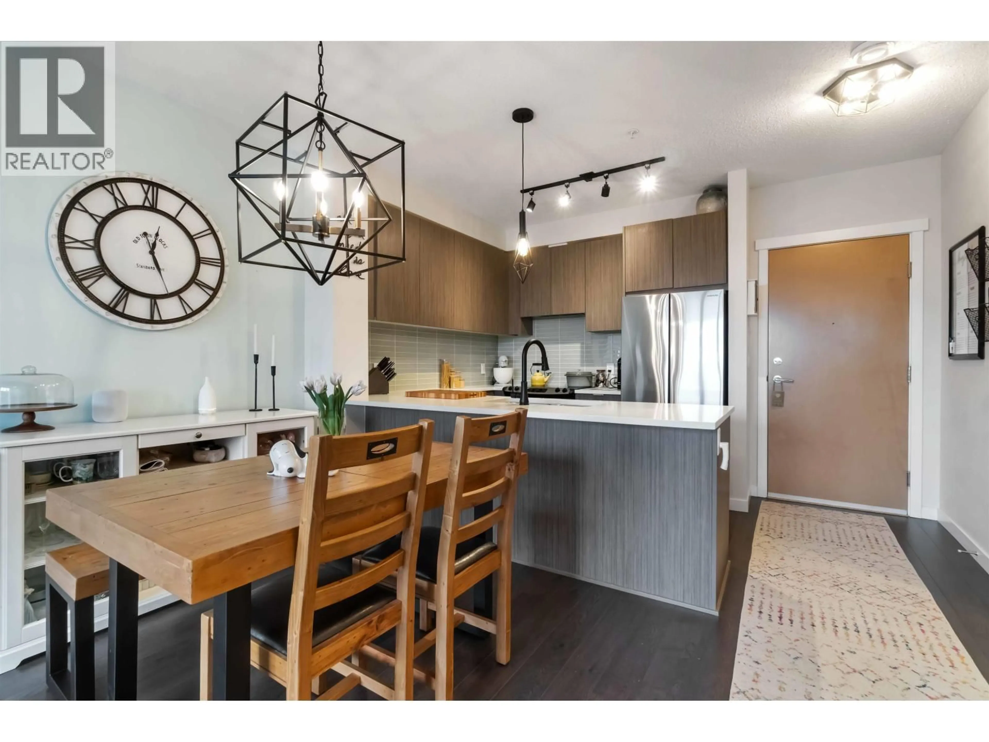 Open concept kitchen, unknown for 503 - 9168 SLOPES MEWS, Burnaby British Columbia V5A0E4