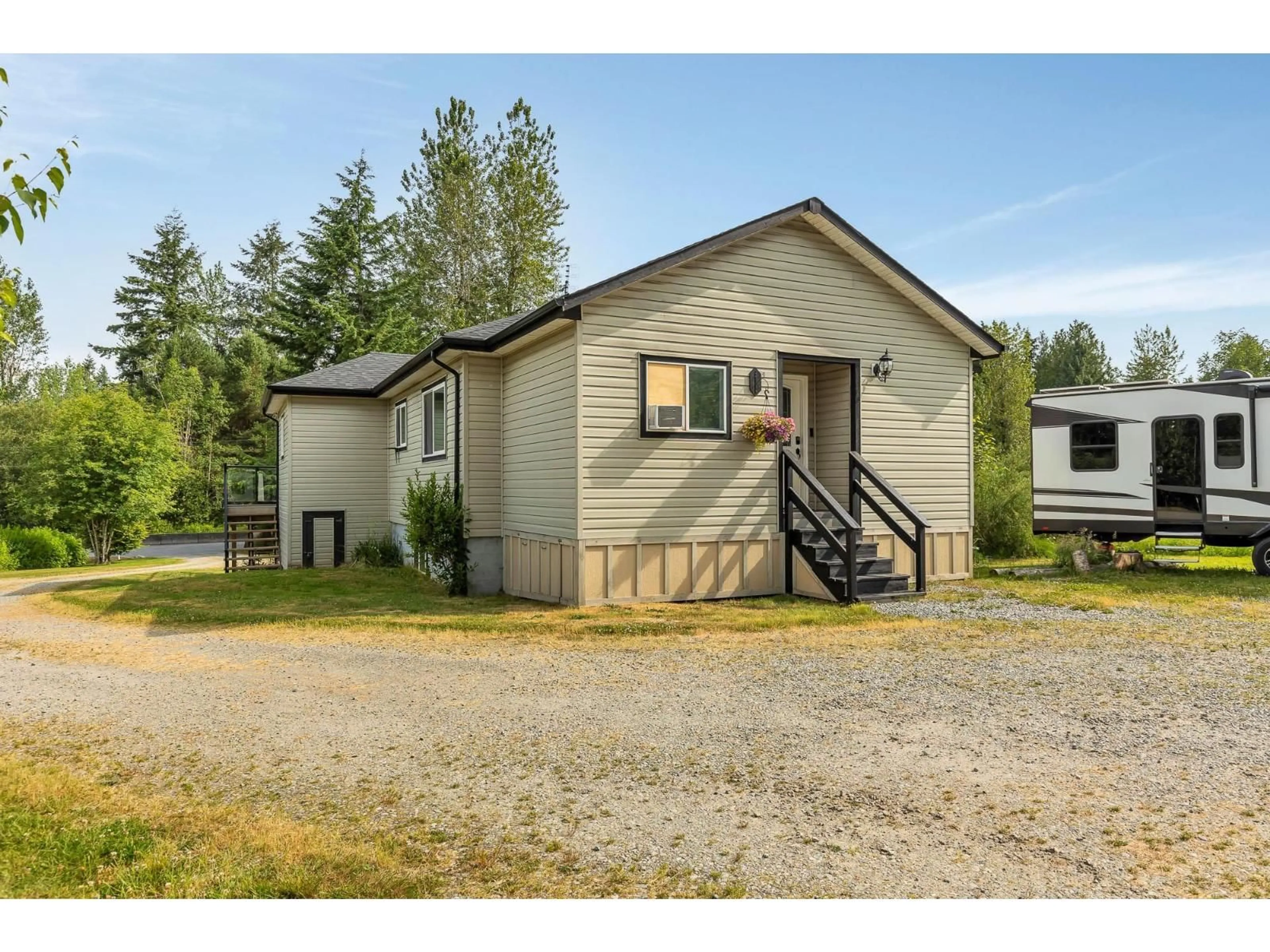 Unknown for 33506 IHLES AVENUE, Mission British Columbia V2V6Y1