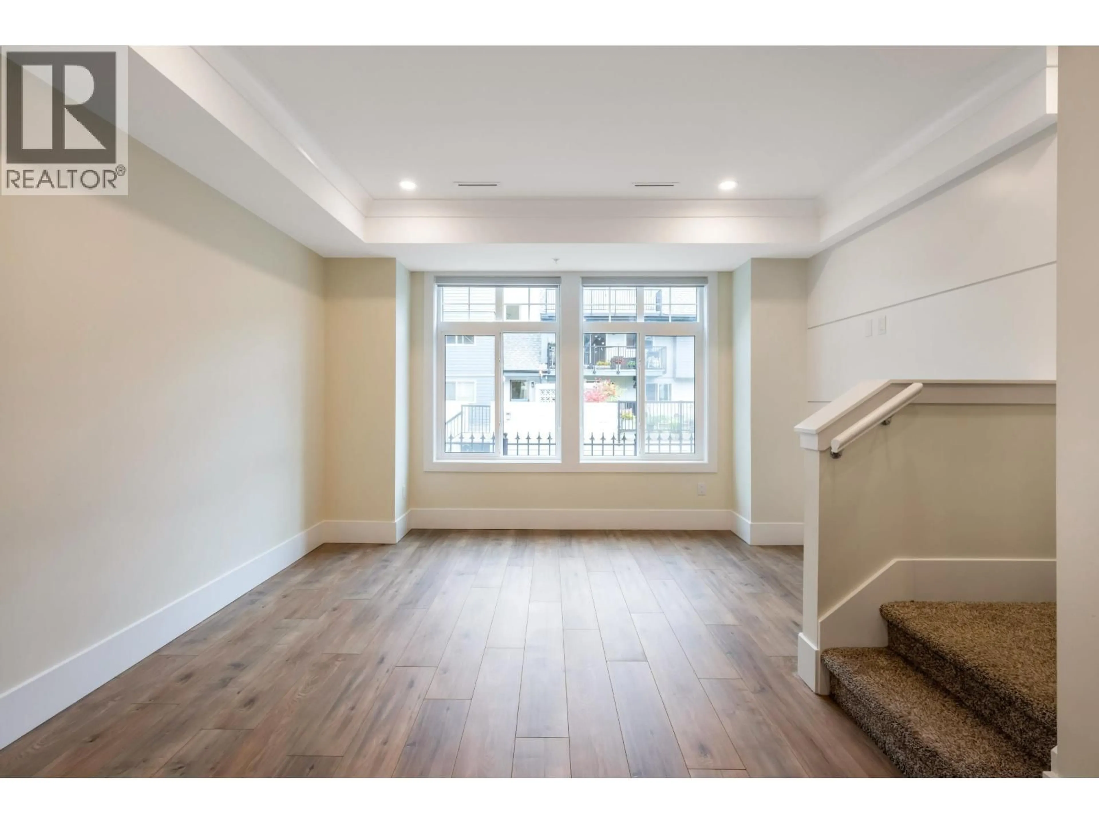 Indoor entryway for 4908 ELLIS LANE, Delta British Columbia V4K0E1