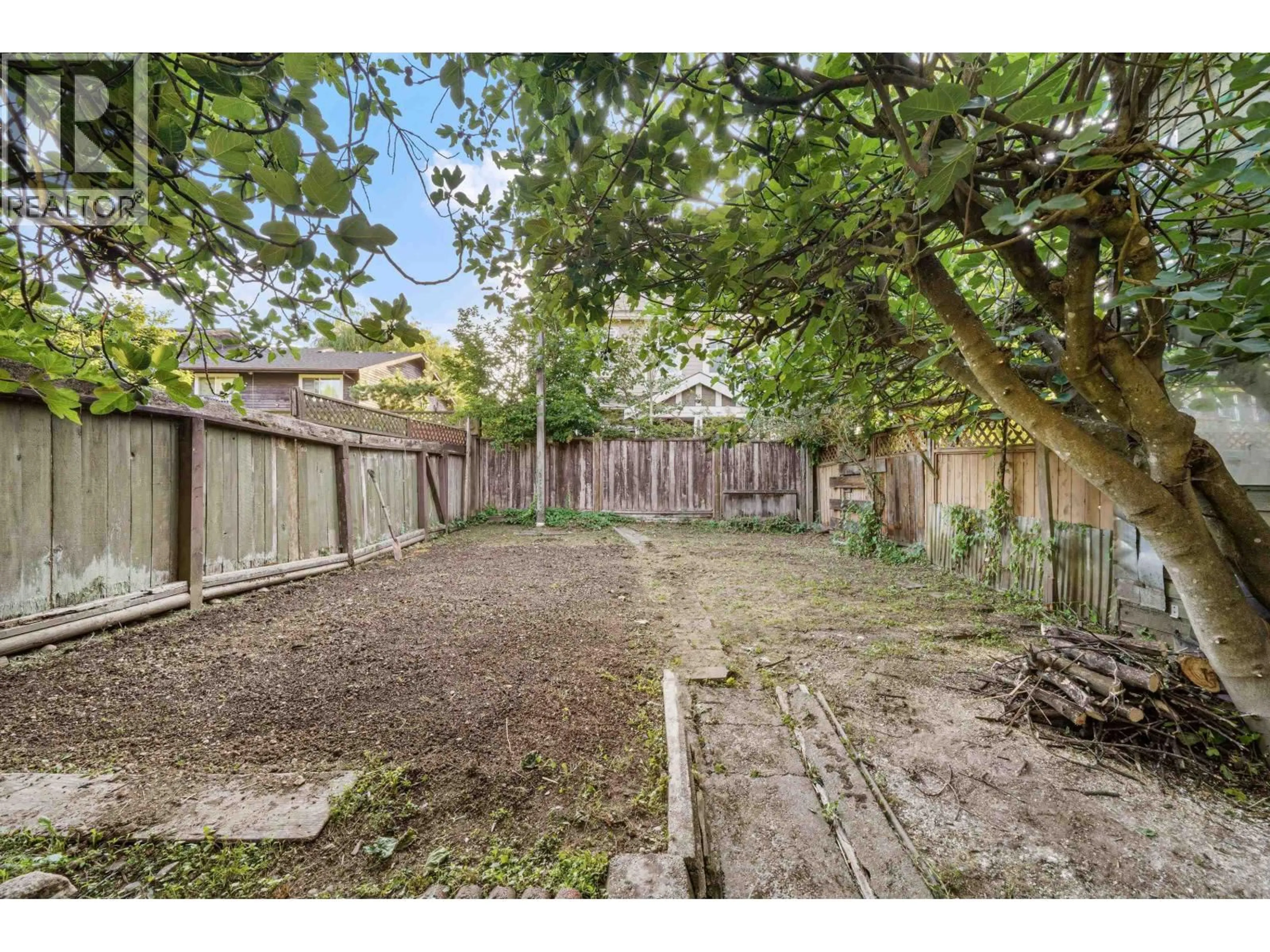 Unknown for 567 CLARE AVENUE, Burnaby British Columbia V5B4L3