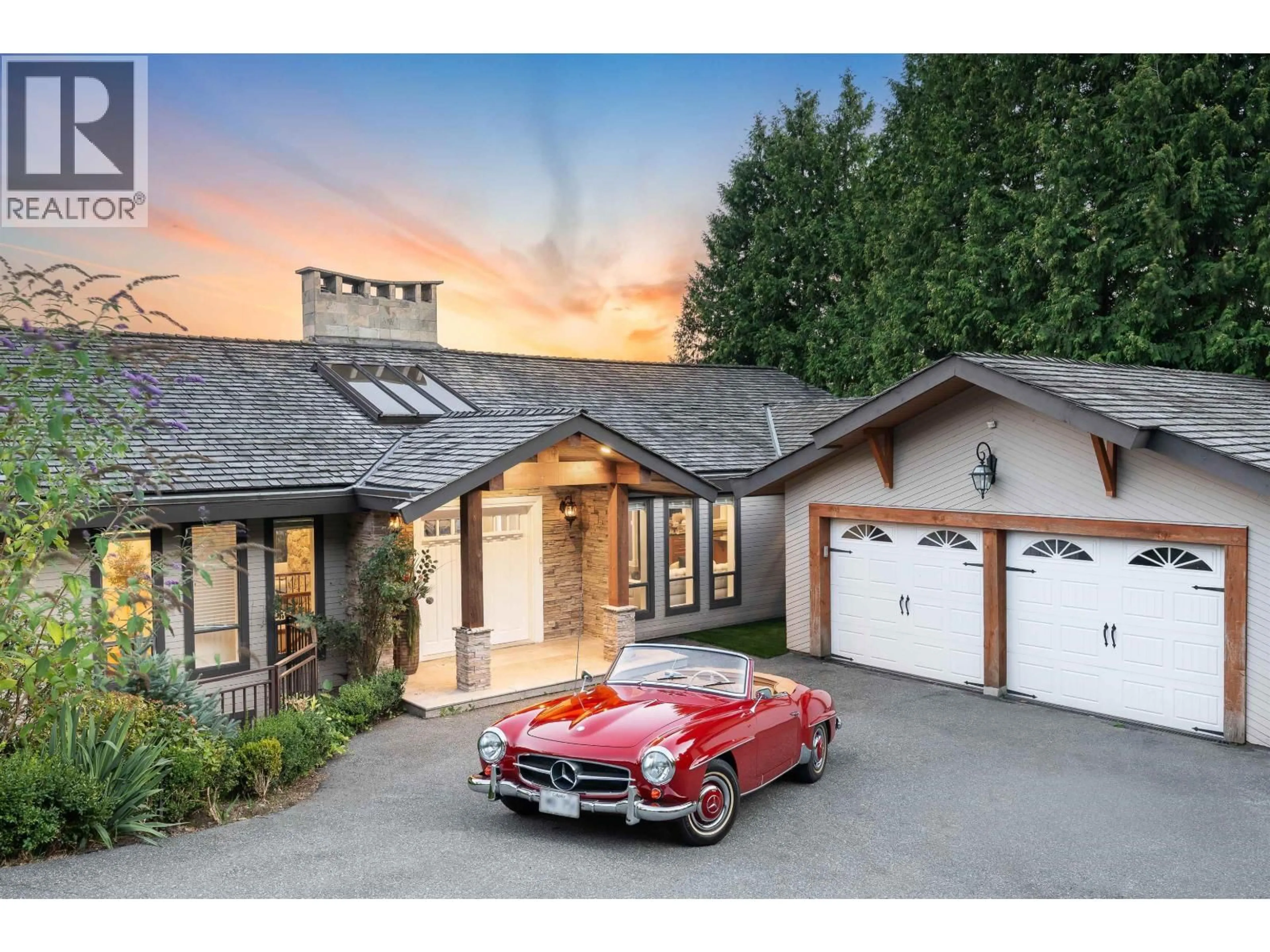 Indoor garage for 1521 CHARTWELL DRIVE, West Vancouver British Columbia V7S2R9