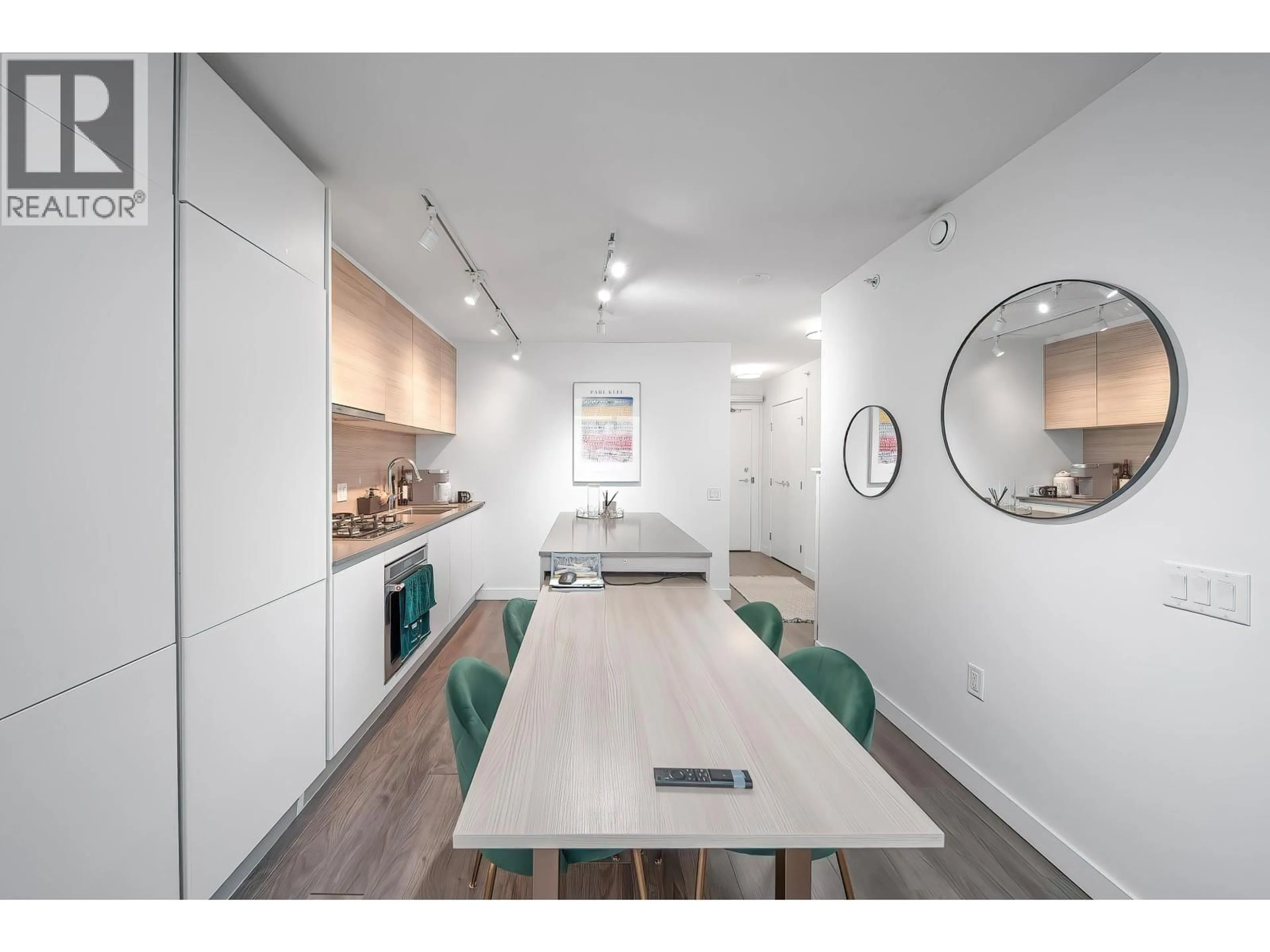 Standard kitchen, unknown for 710 - 988 QUAYSIDE DRIVE, New Westminster British Columbia V3M0L5