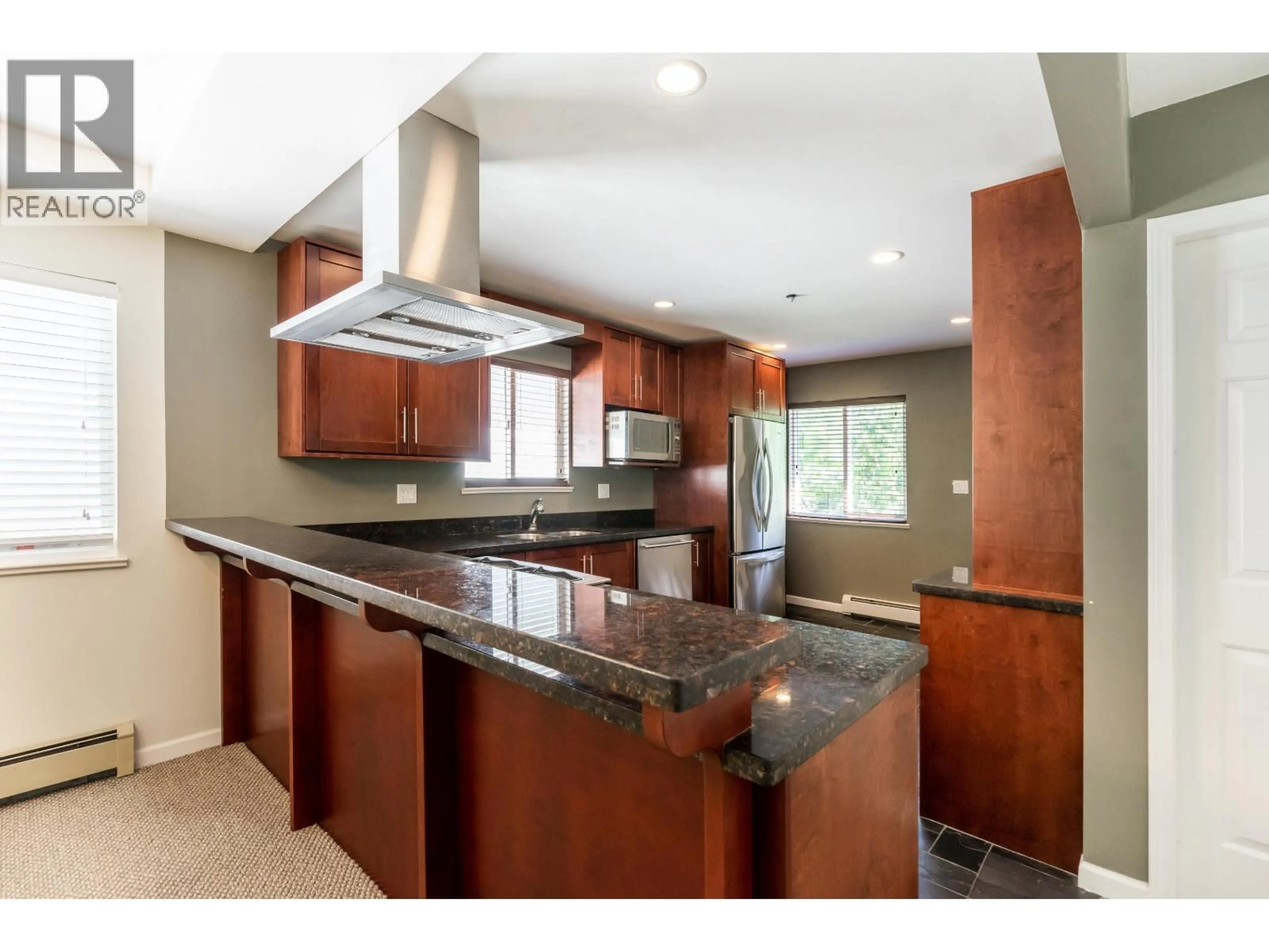 Open concept kitchen, unknown for 3580 WILLIAM STREET, Vancouver British Columbia V5K2Z7