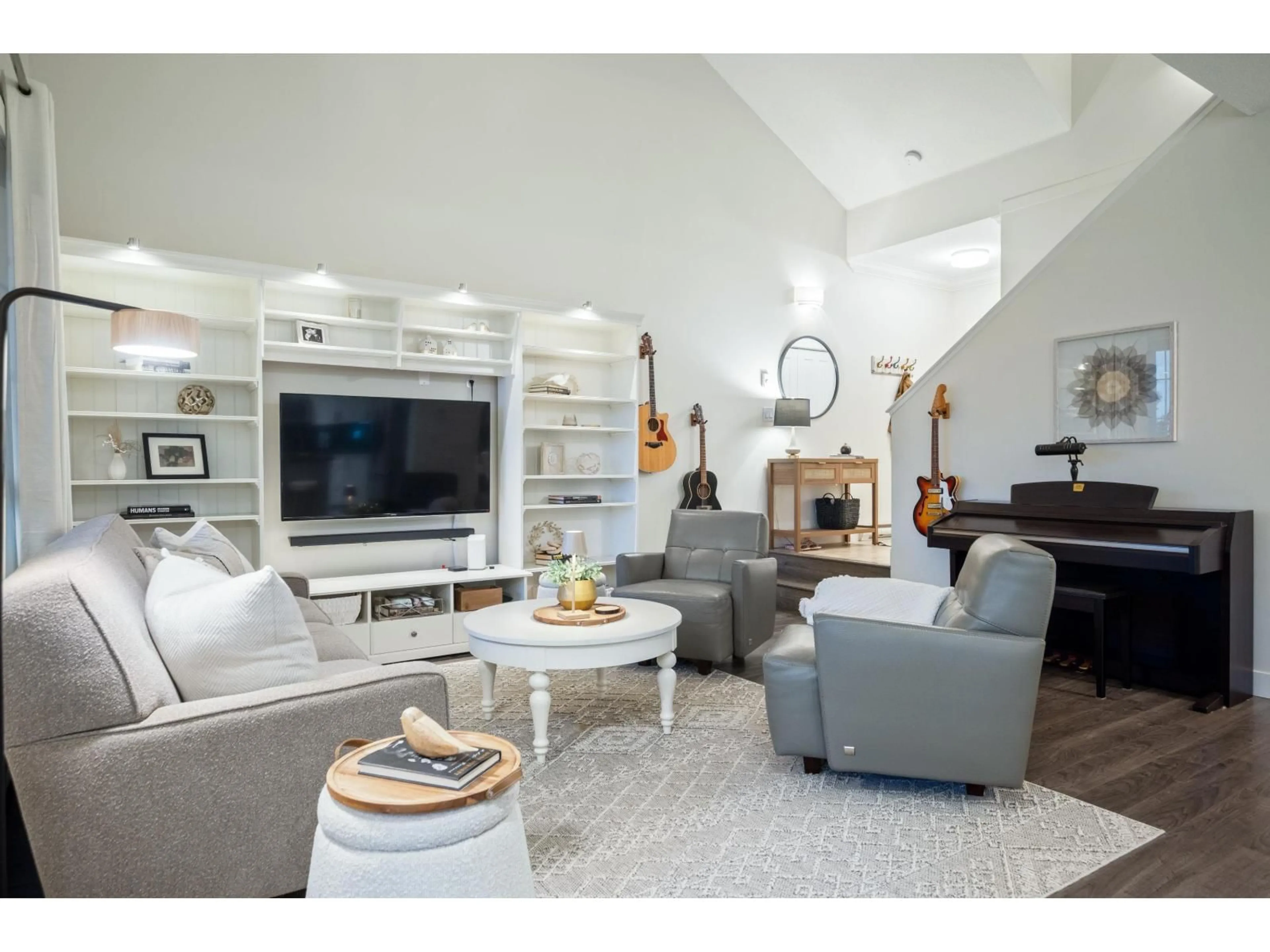 Living room with furniture, unknown for 56 - 4967 220 STREET, Langley British Columbia V3A0G3