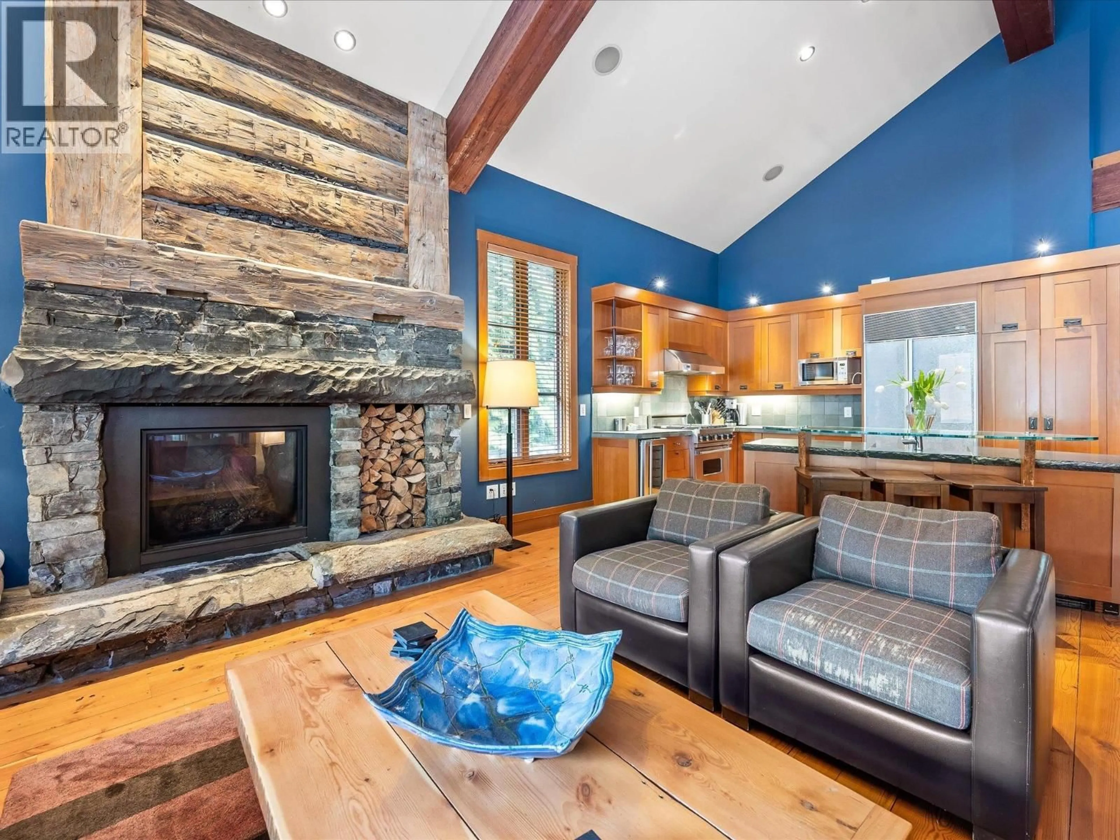 Living room with furniture, unknown for 22E - 2300 NORDIC DRIVE, Whistler British Columbia V8E0A6