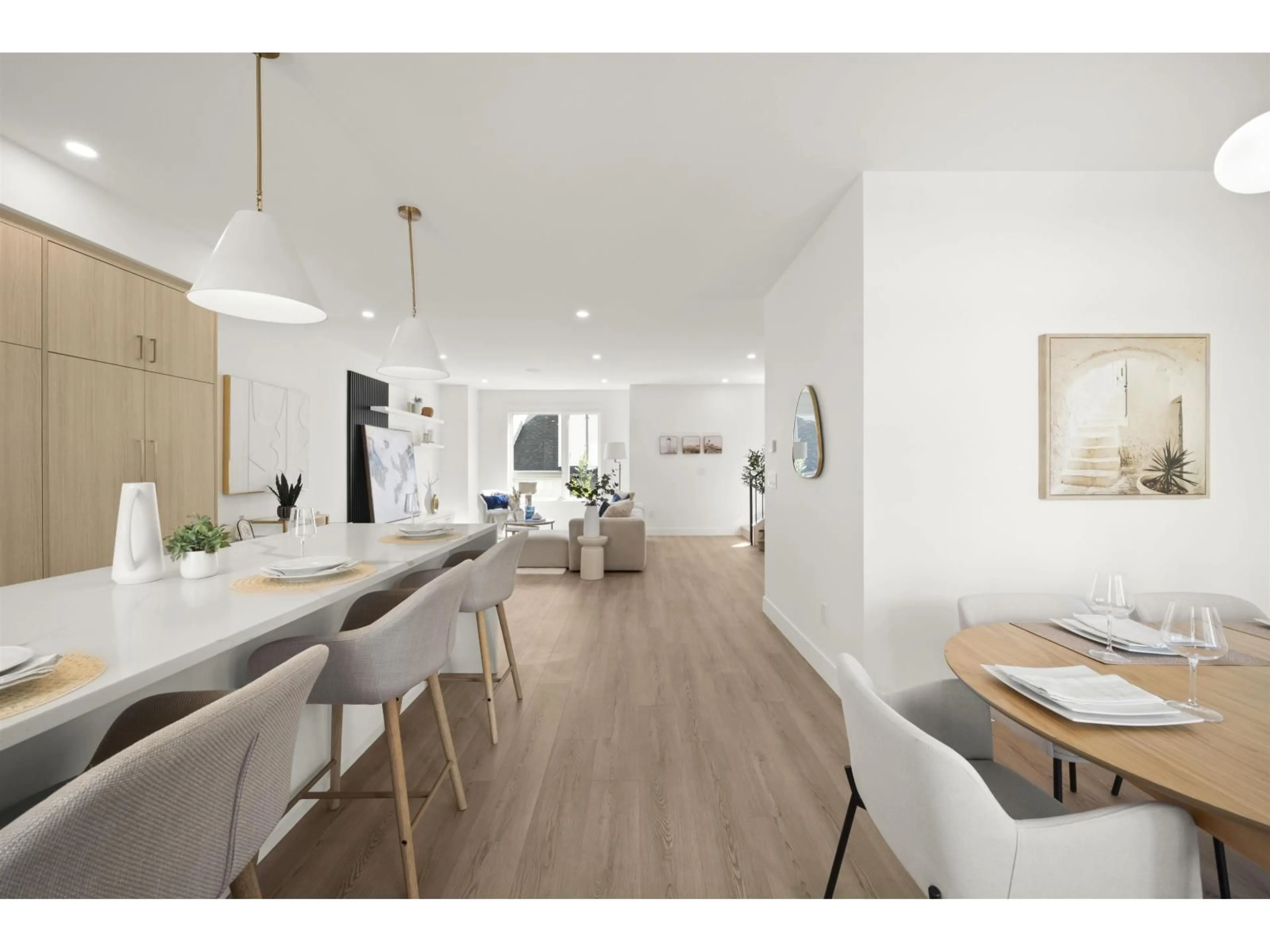 Dining room, wood/laminate floor for 60 - 16358 90 AVENUE, Surrey British Columbia V4N1A1