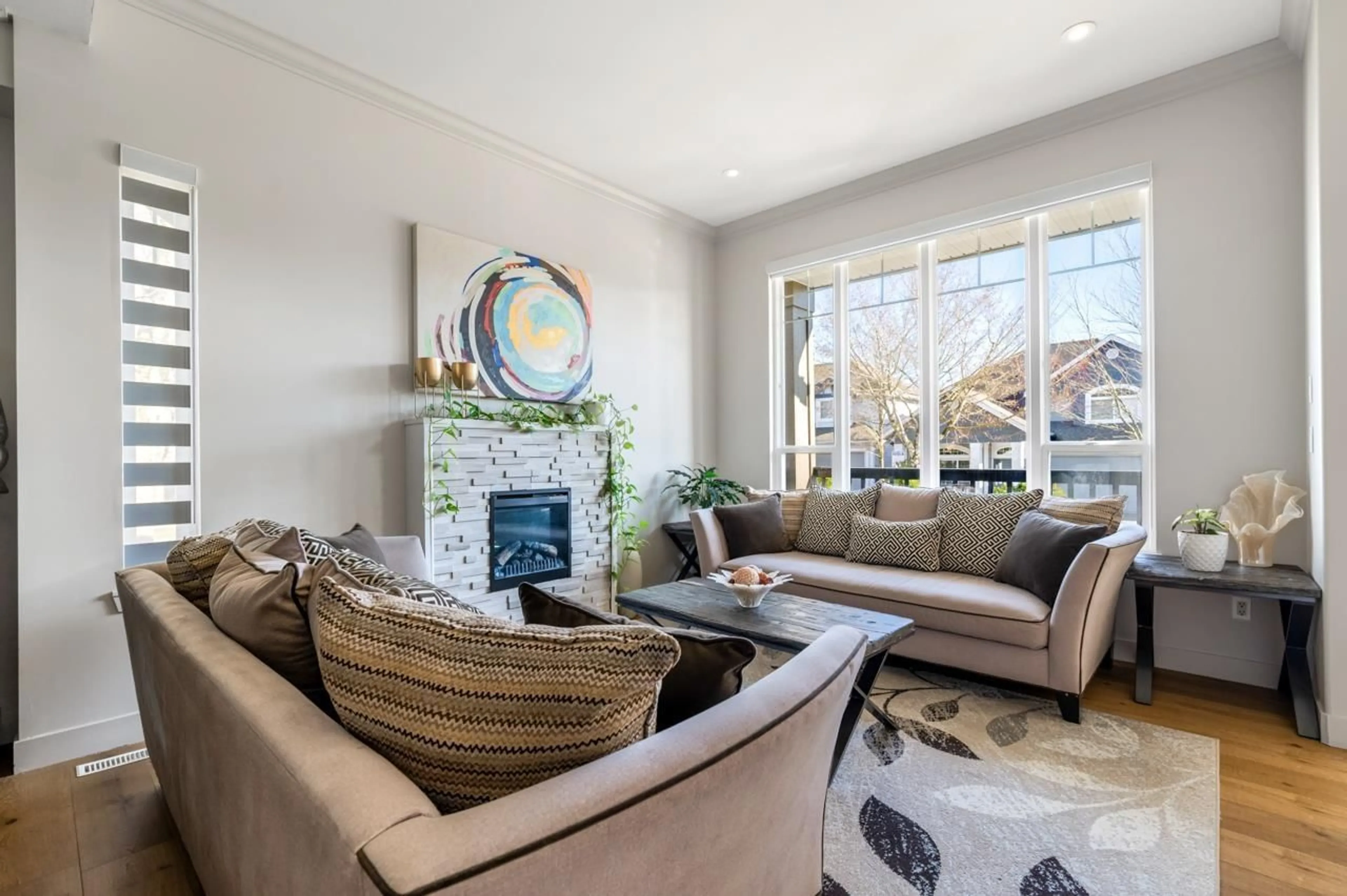 Living room with furniture, unknown for 6143 150B STREET, Surrey British Columbia V3S7W9