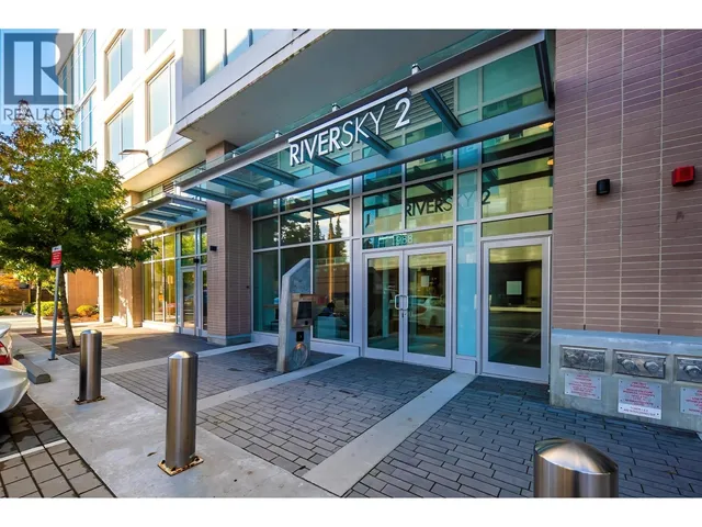 810 - 988 QUAYSIDE DRIVE, New Westminster 2