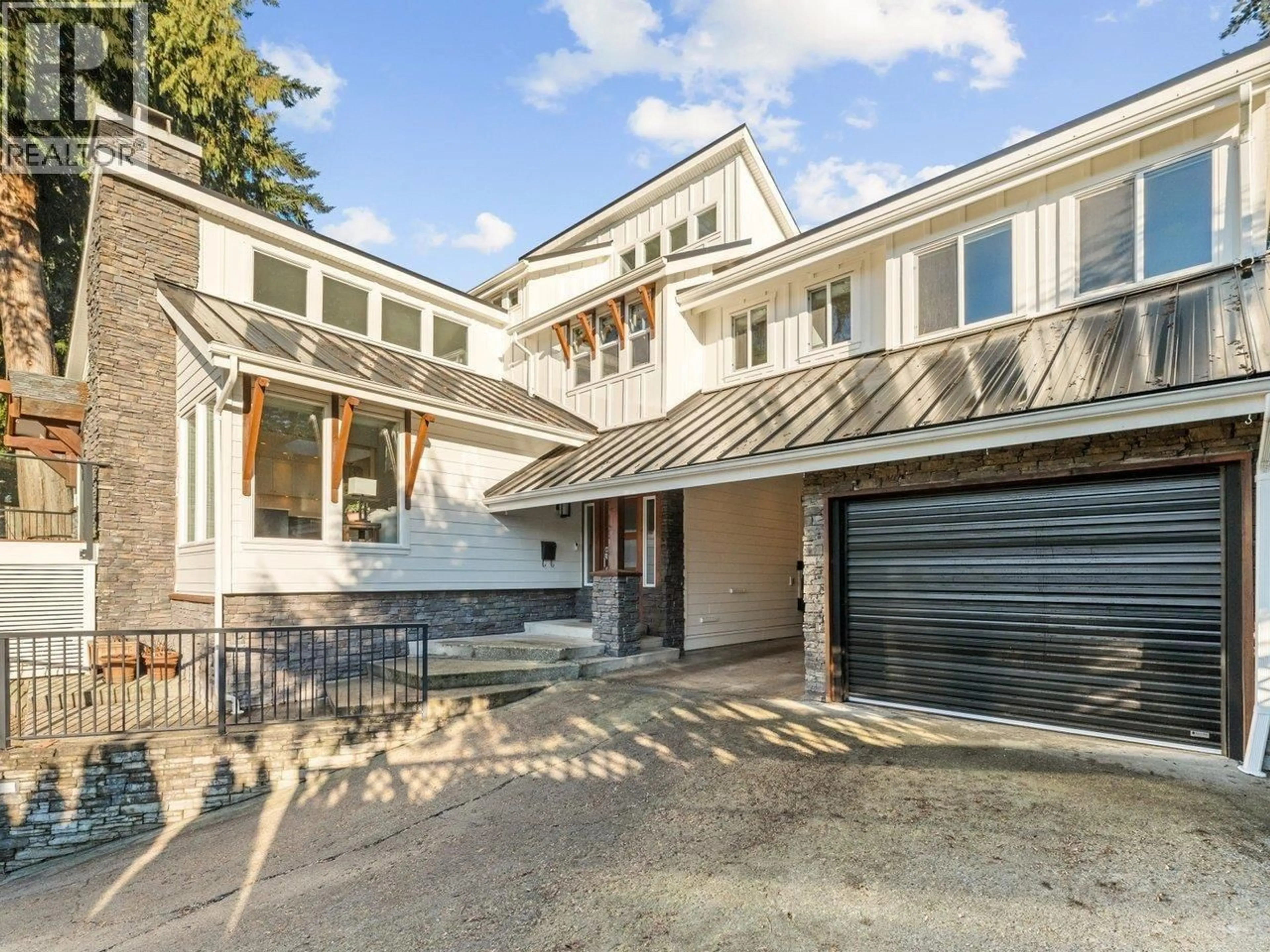 Unknown for 6 BIGNALL BAY, Port Moody British Columbia V3H3N5