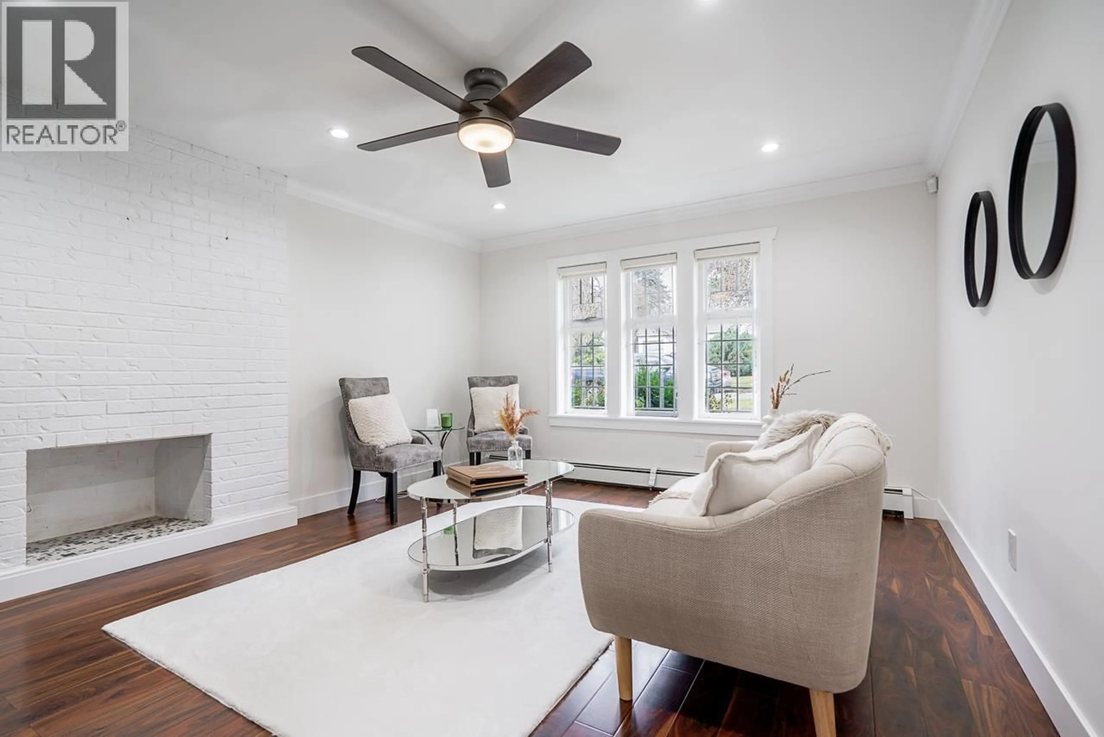 Living room with furniture, unknown for 1230 51ST AVENUE, Vancouver British Columbia V5X1E8