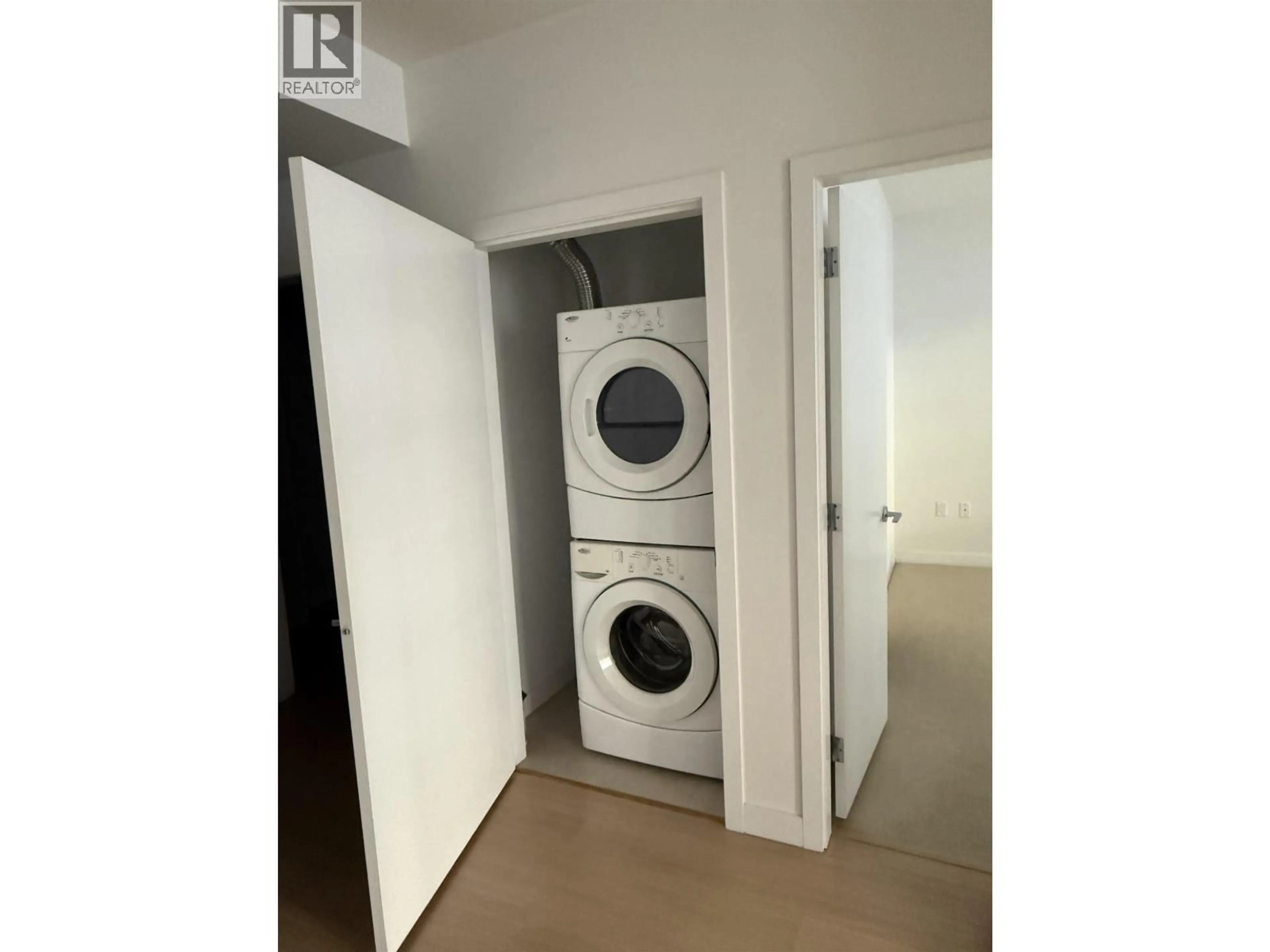 Unknown for 308 - 618 COMO LAKE AVENUE, Coquitlam British Columbia V3J0G1