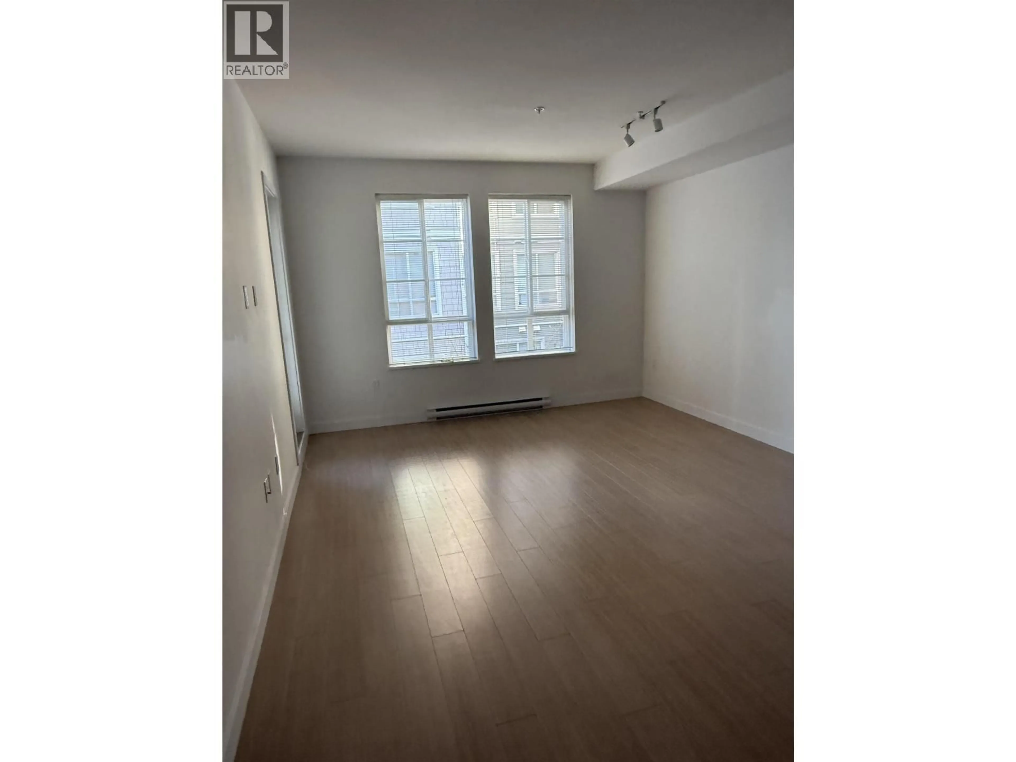 A pic of a room for 308 - 618 COMO LAKE AVENUE, Coquitlam British Columbia V3J0G1