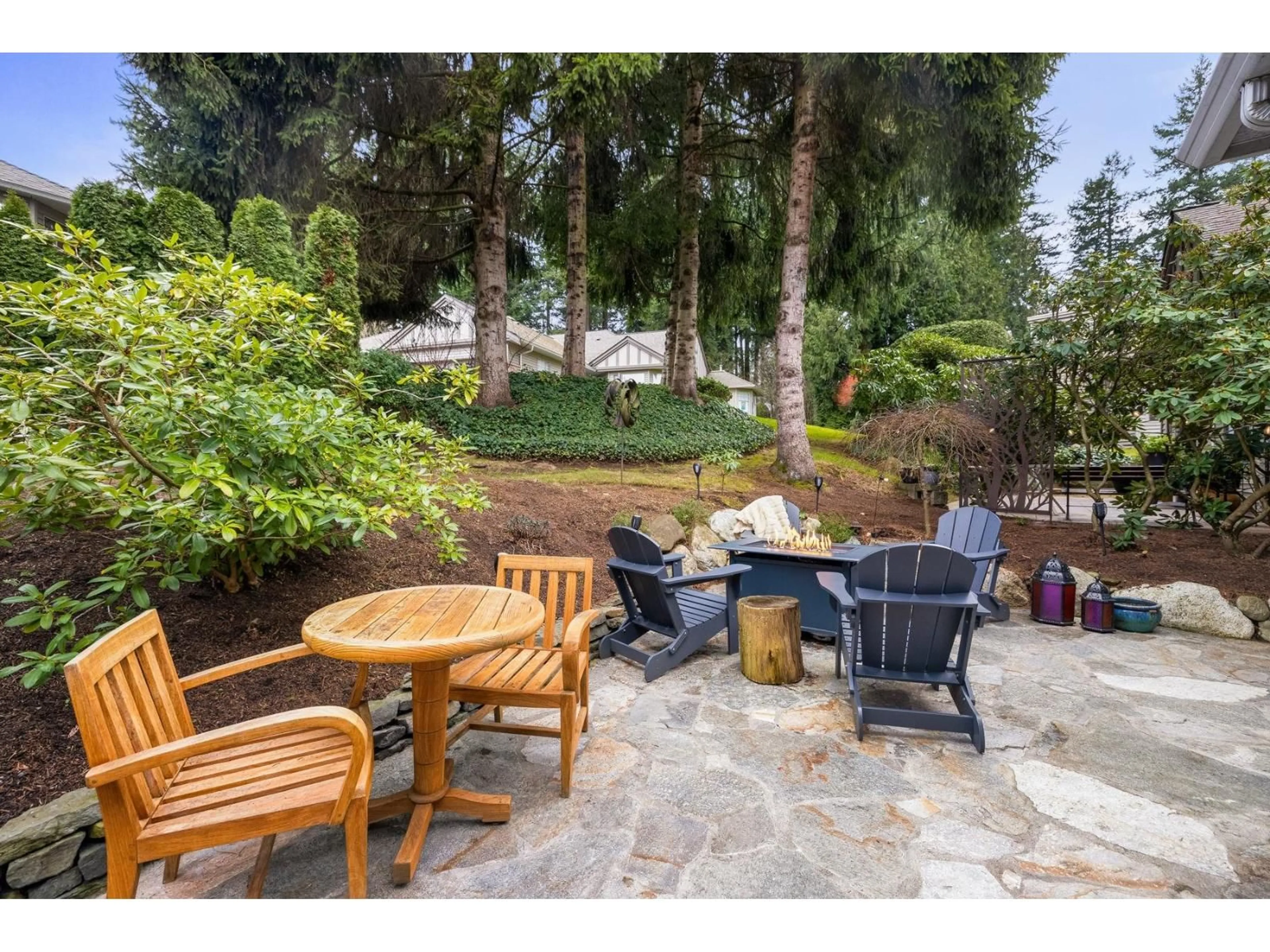 Patio, unknown for 75 - 2533 152 STREET, Surrey British Columbia V4P1N4