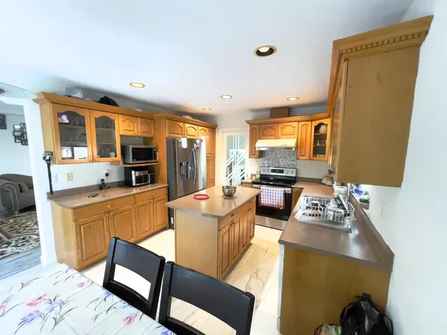 31638 HARMONY COURT, Abbotsford 4