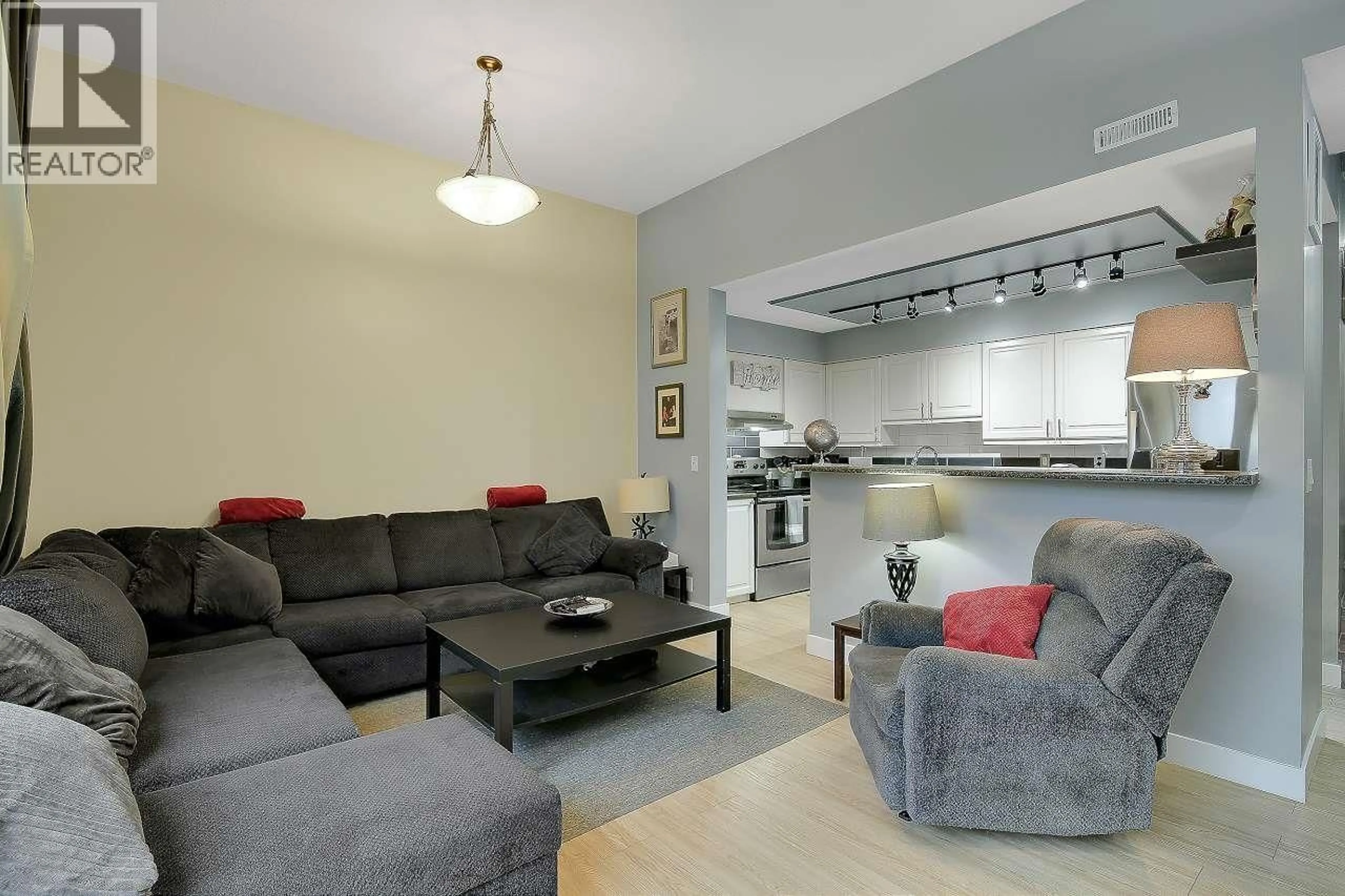 Living room with furniture, unknown for 42 - 21960 RIVER ROAD, Maple Ridge British Columbia V2X2C3