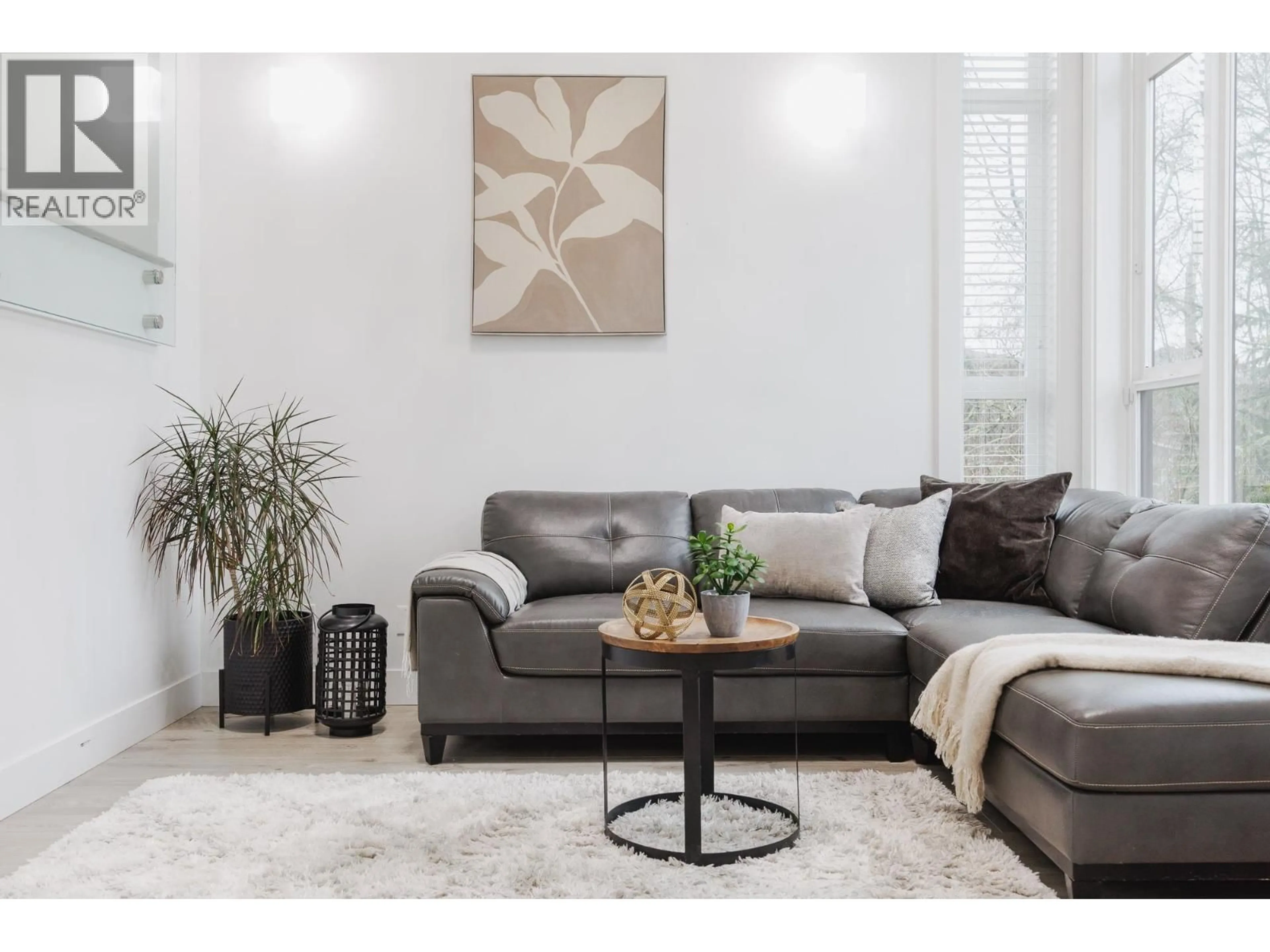 Living room with furniture, unknown for 12396 201 STREET, Maple Ridge British Columbia V2X6A7