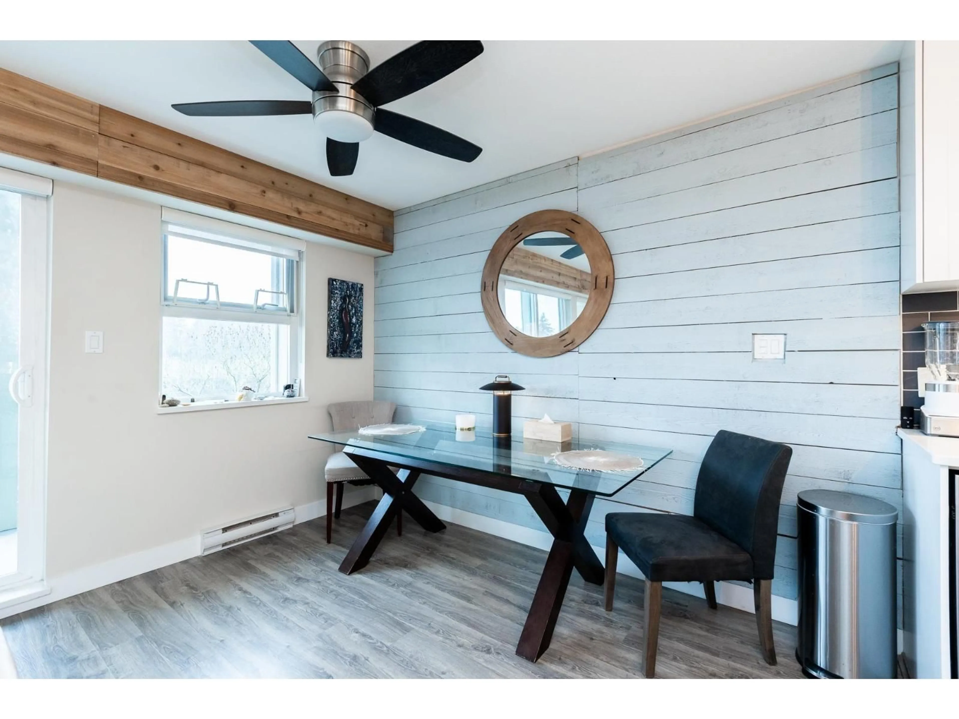 A pic of a room for 309 - 15735 CROYDON DRIVE, Surrey British Columbia V3Z2L5