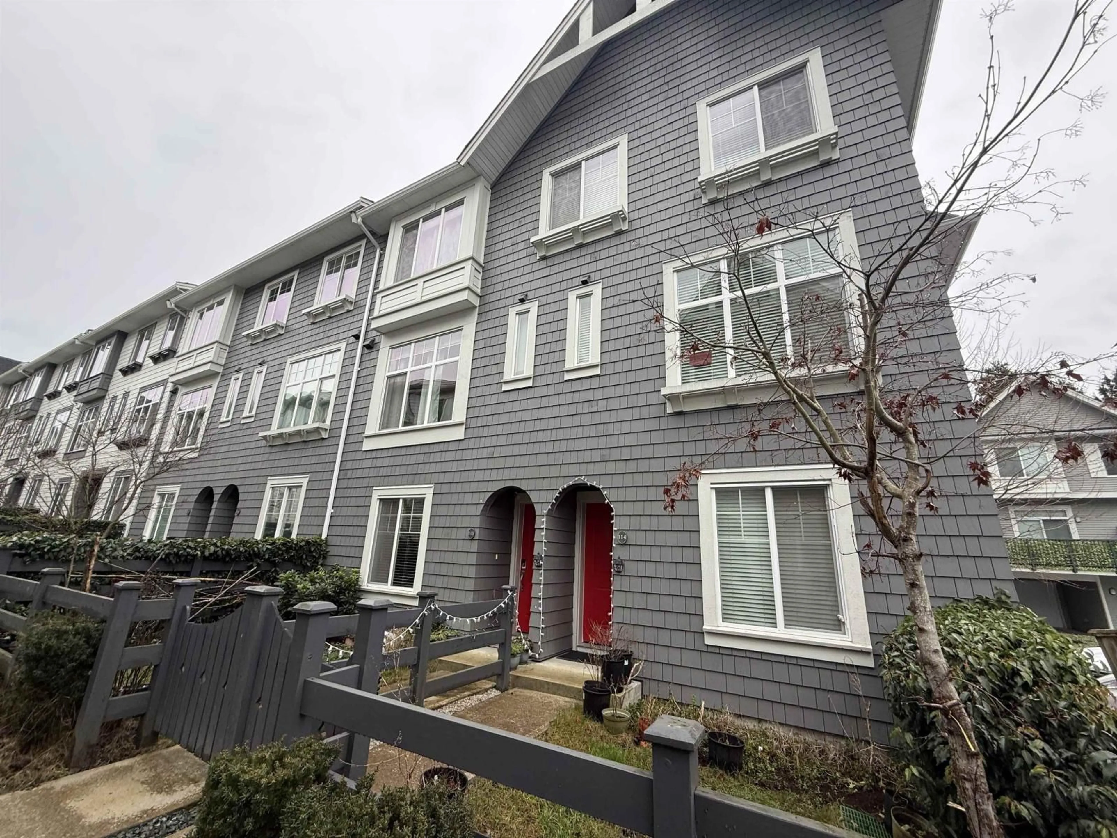 Unknown for 115 - 8168 136A STREET, Surrey British Columbia V3W2Z6