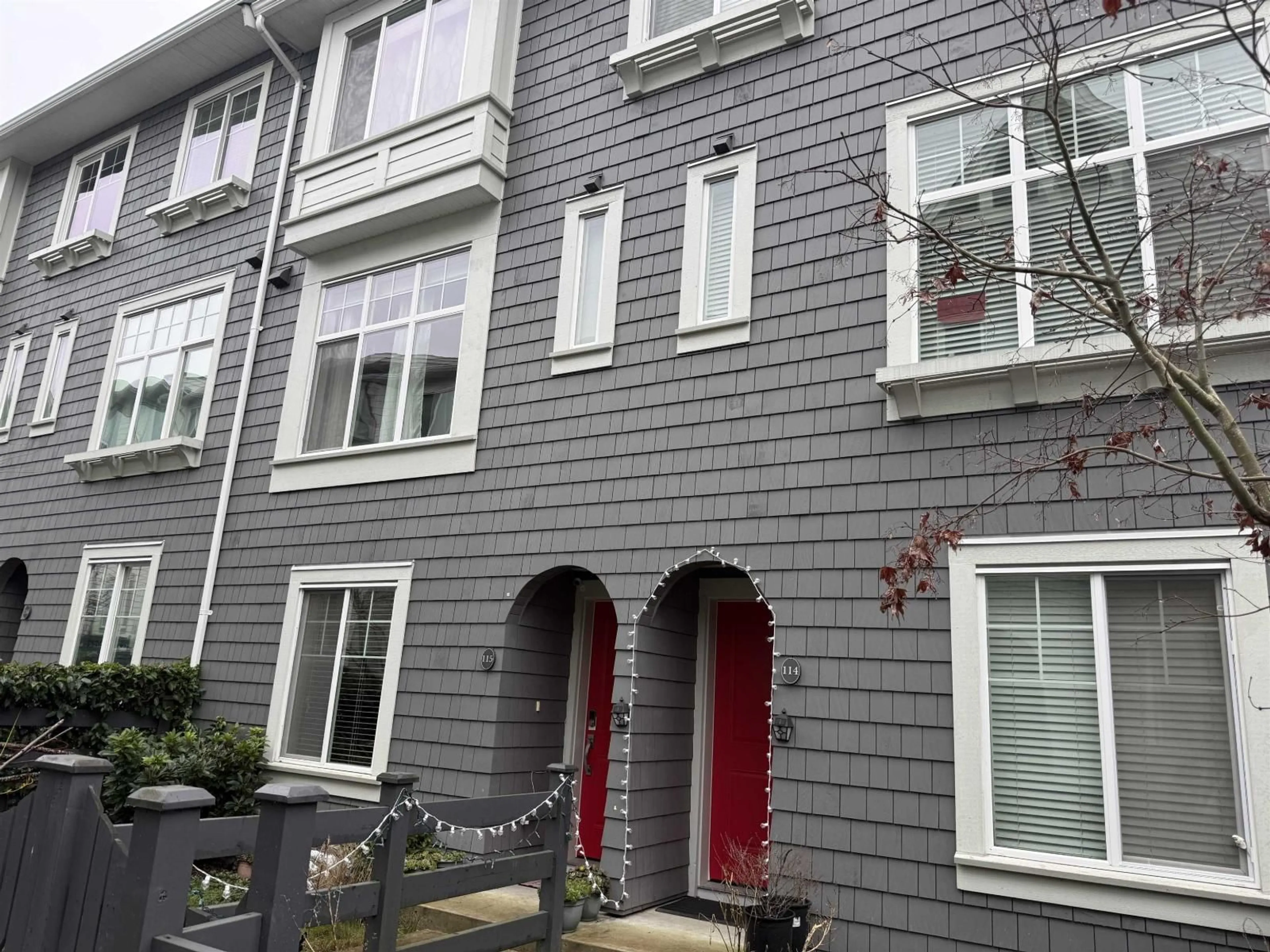 Home with vinyl exterior material, street for 115 - 8168 136A STREET, Surrey British Columbia V3W2Z6