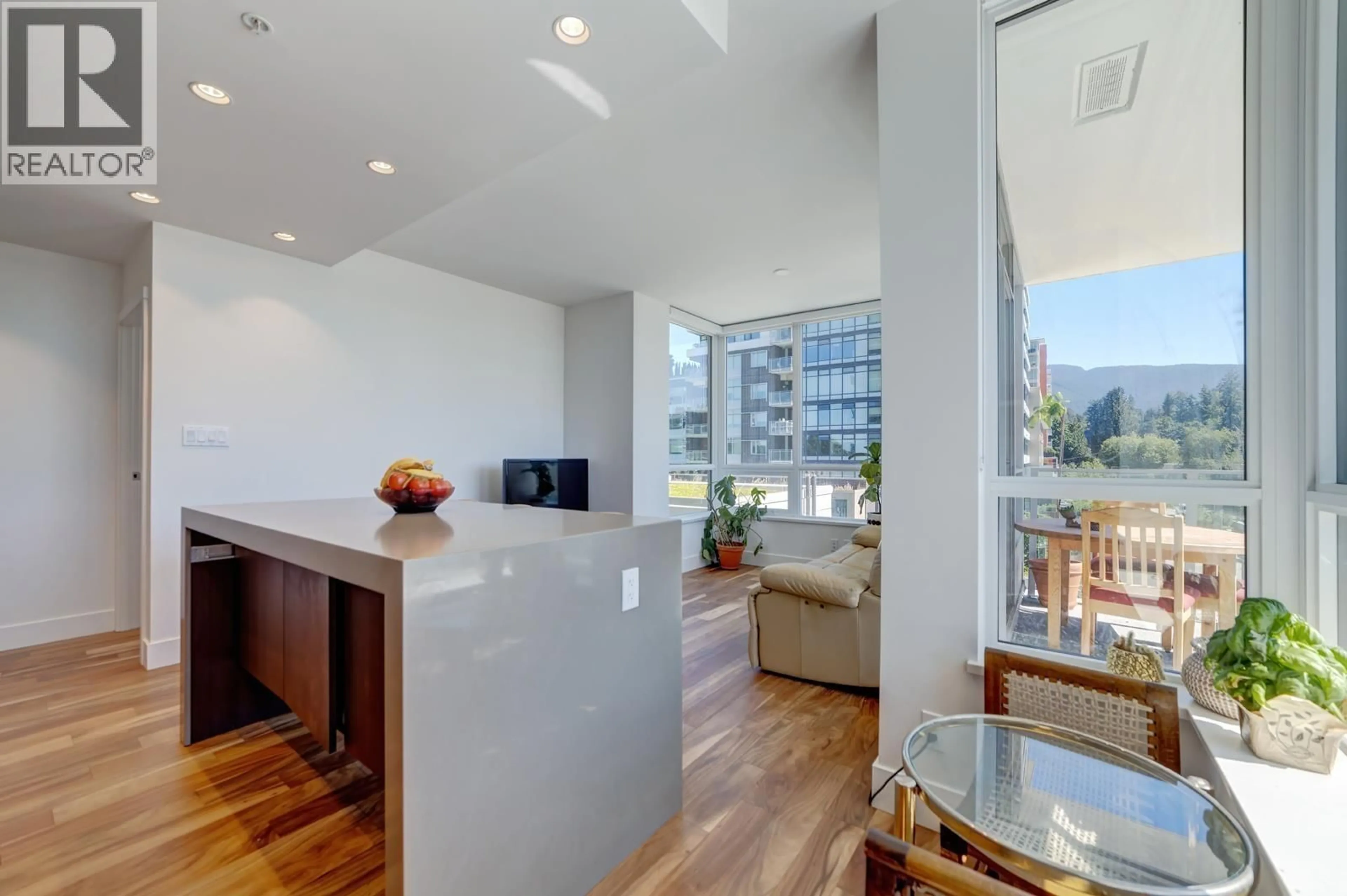 Open concept kitchen, unknown for 301 - 1675 LIONS GATE LANE, North Vancouver British Columbia V7P3B4