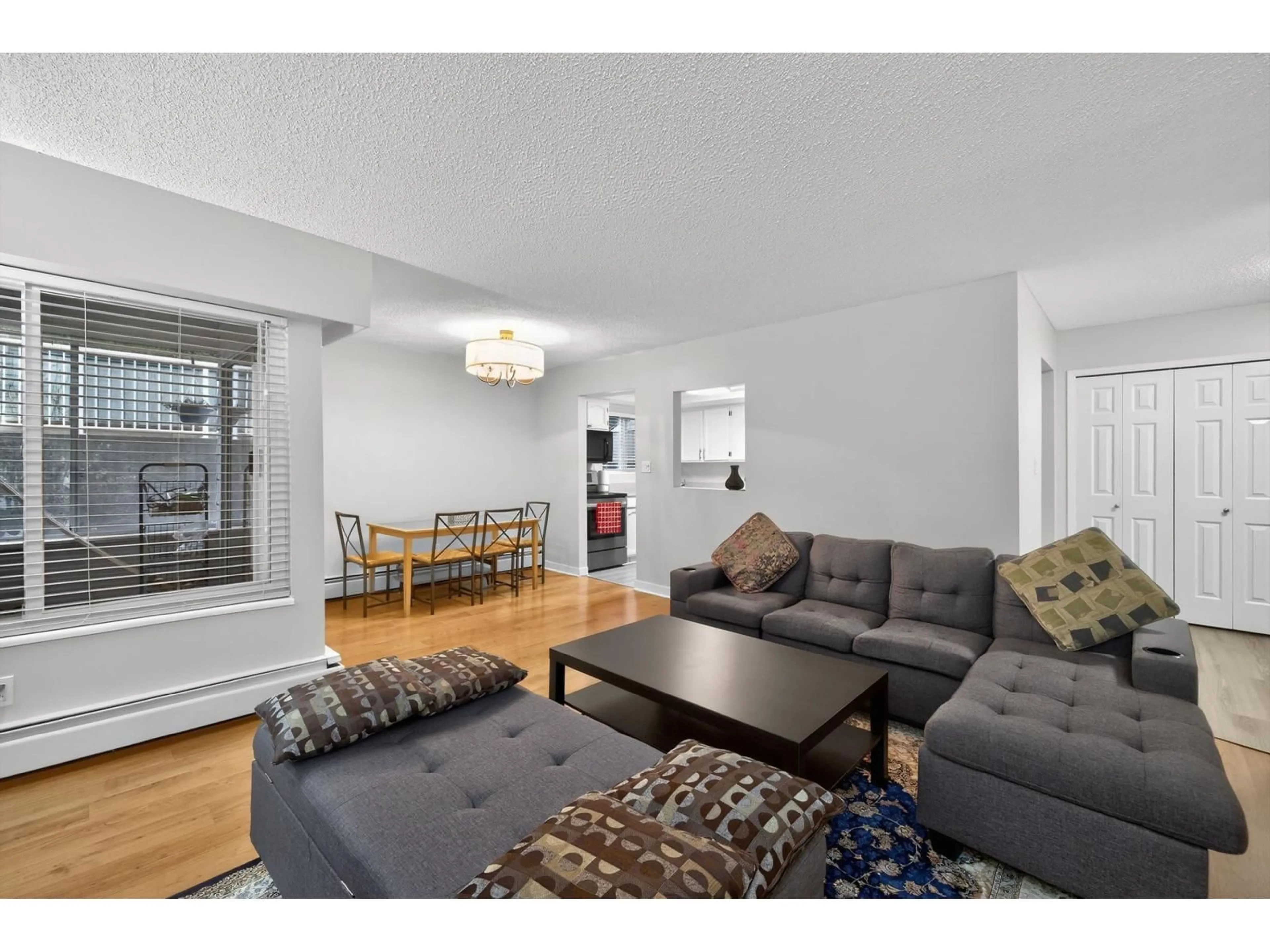 Living room with furniture, unknown for 104 - 1390 MARTIN STREET, White Rock British Columbia V4B3W5