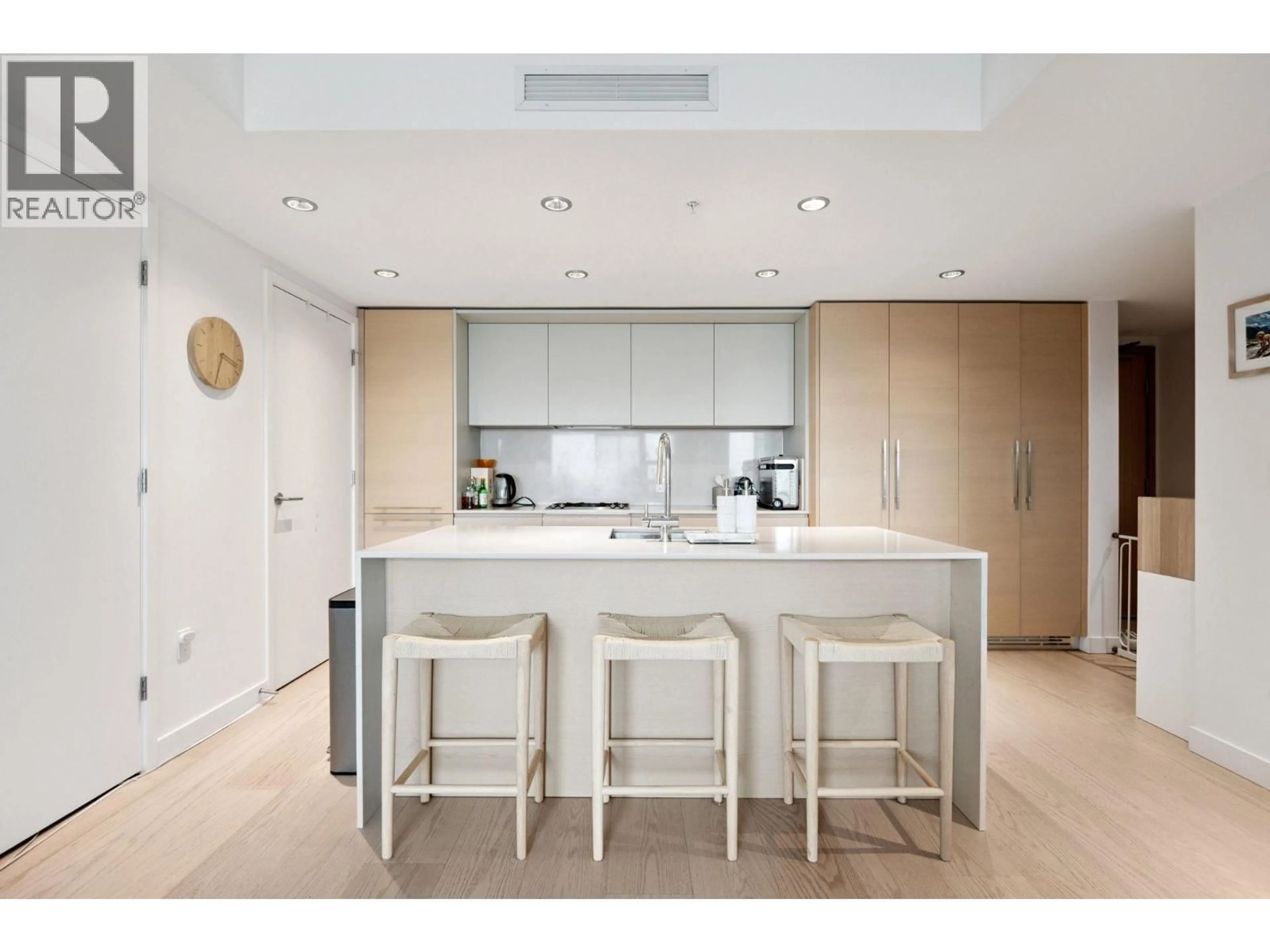 Contemporary kitchen, unknown for 2312 - 1289 HORNBY STREET, Vancouver British Columbia V6Z0G7