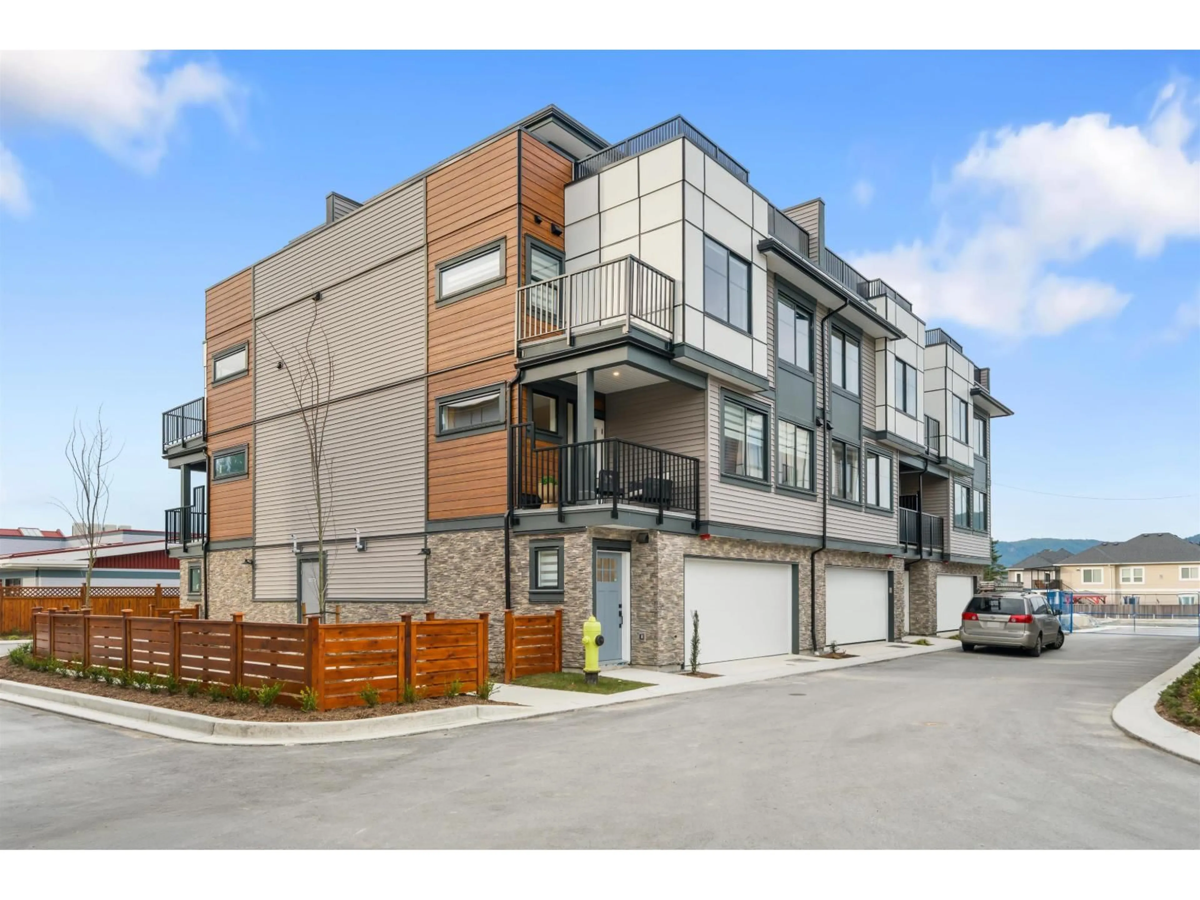 Unknown for 8 - 32929 CHERRY AVENUE, Mission British Columbia V2V2V1