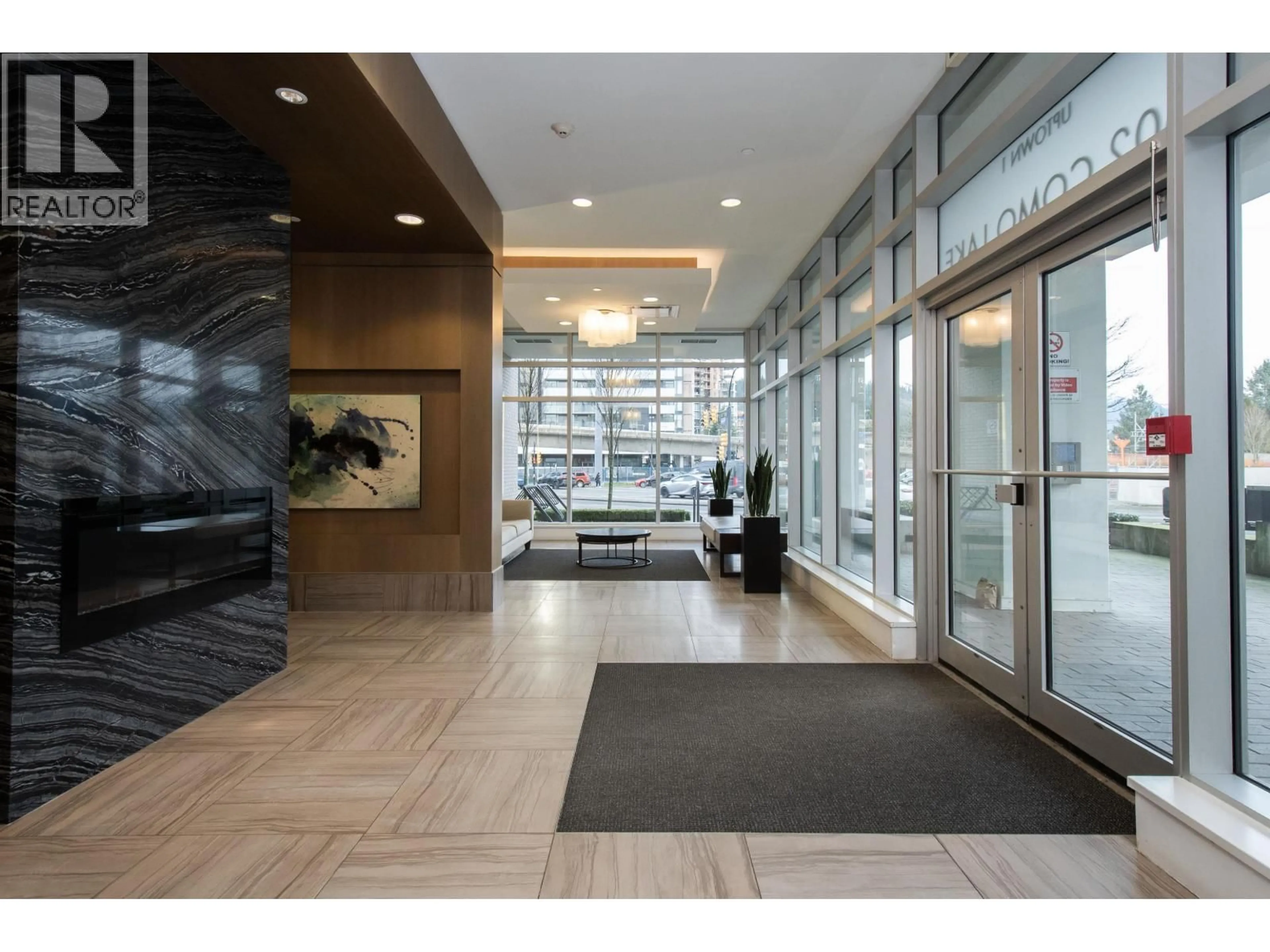 Indoor foyer for 1101 - 602 COMO LAKE AVENUE, Coquitlam British Columbia V3J0G2