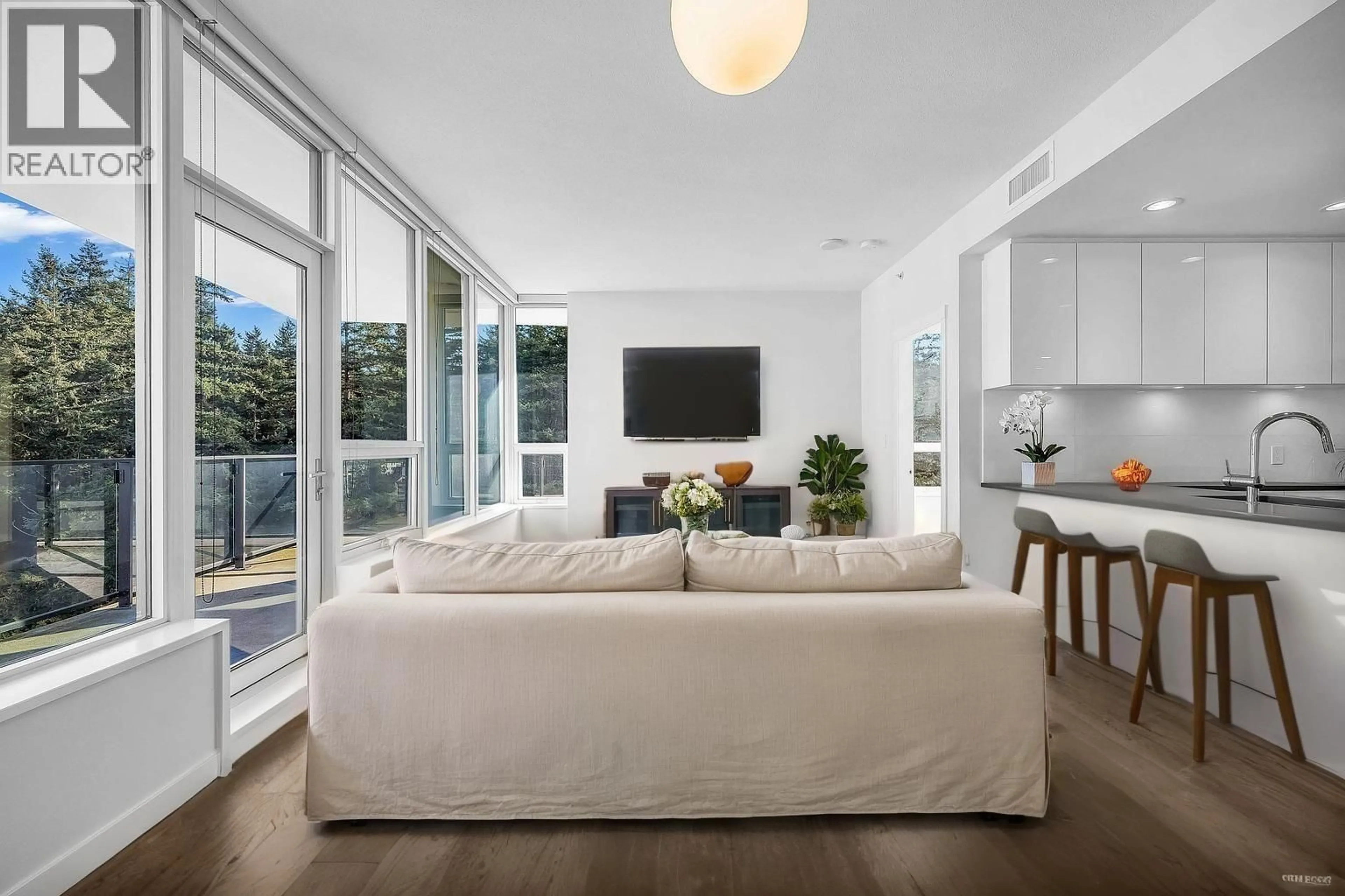 Living room with furniture, unknown for 1205 - 3487 BINNING ROAD, Vancouver British Columbia V6S0K8