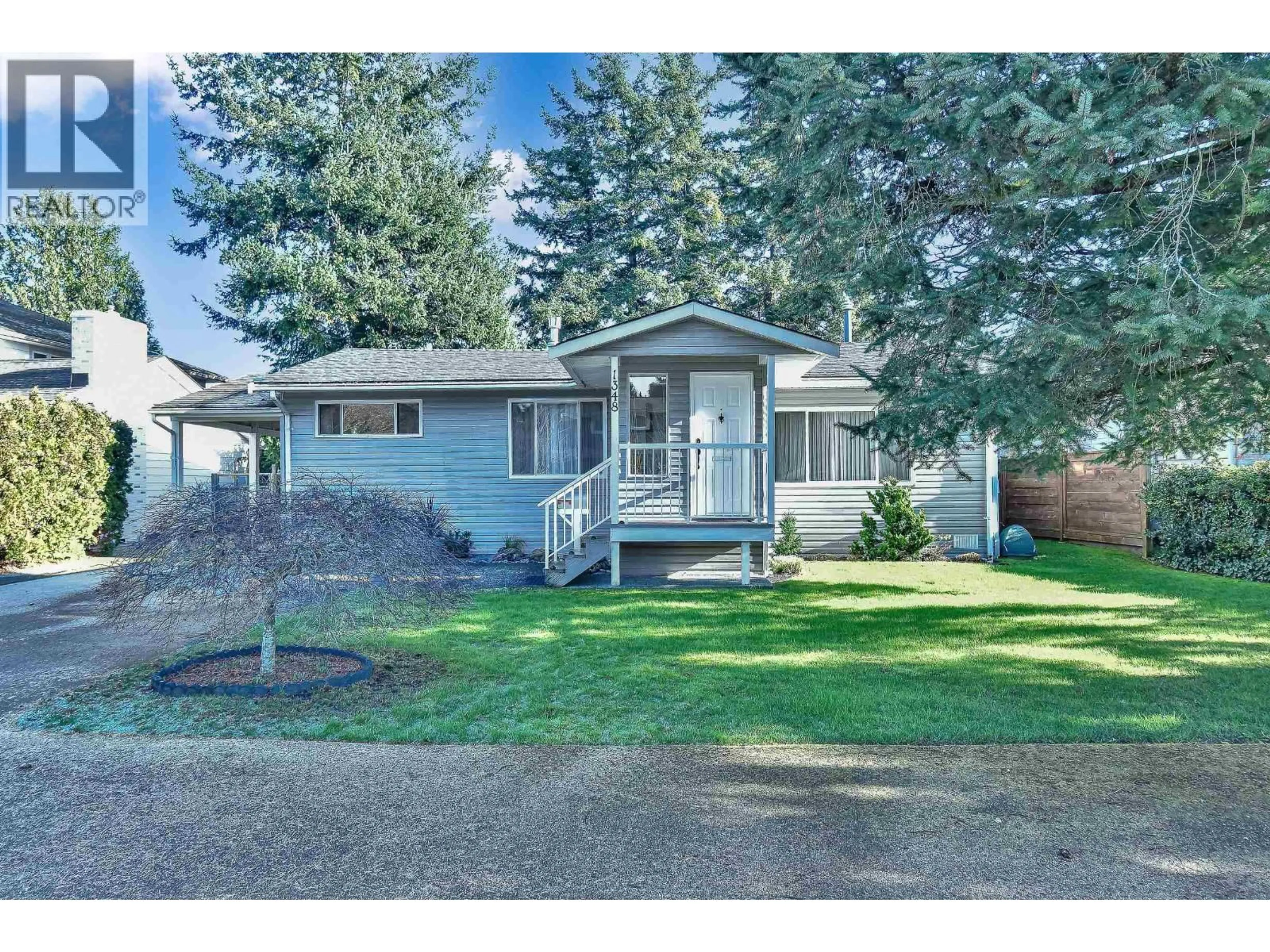 Home with vinyl exterior material, street for 1348 COMPSTON CRESCENT, Delta British Columbia V4L1P9