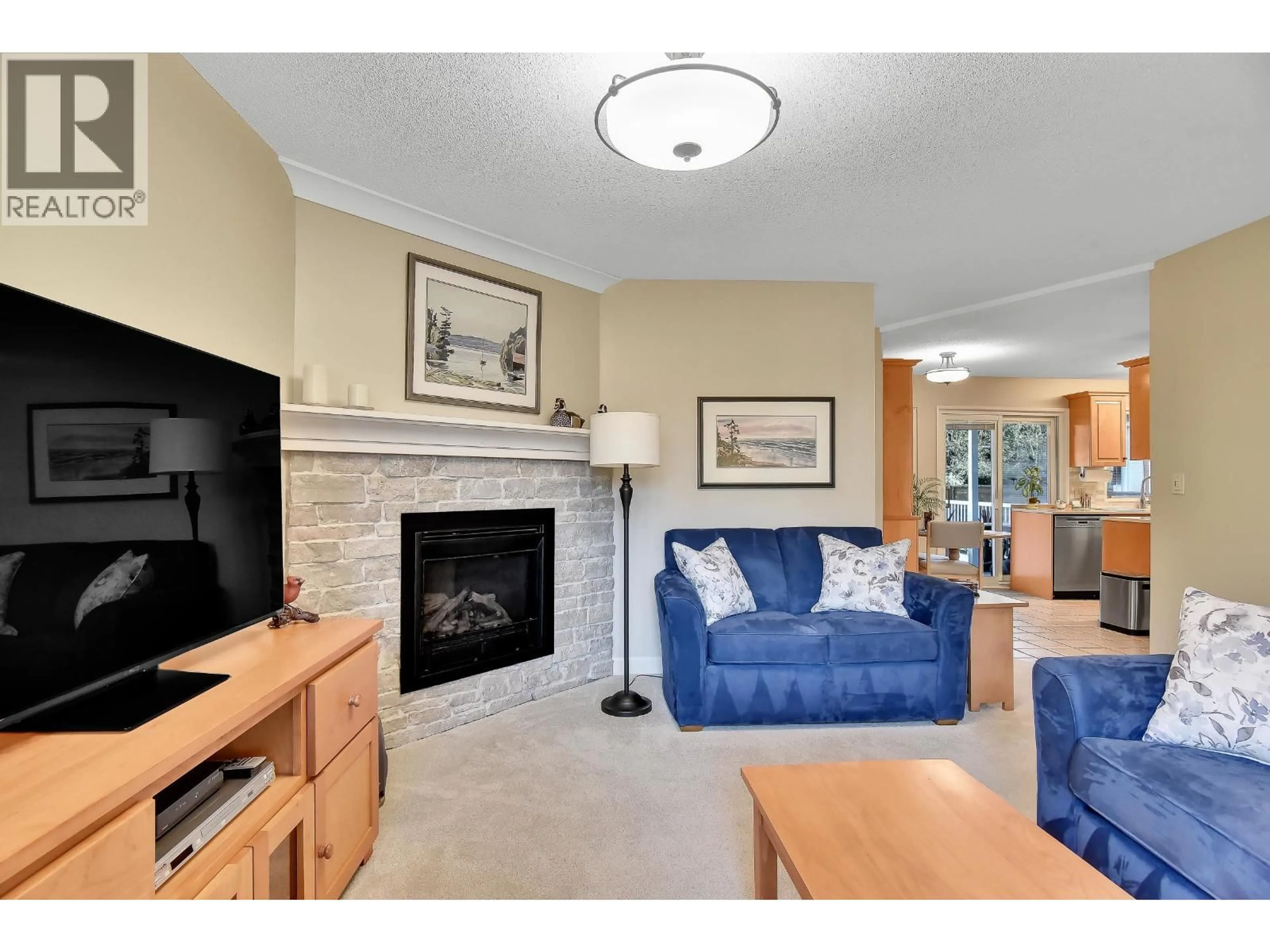 Living room with furniture, unknown for 1348 COMPSTON CRESCENT, Delta British Columbia V4L1P9