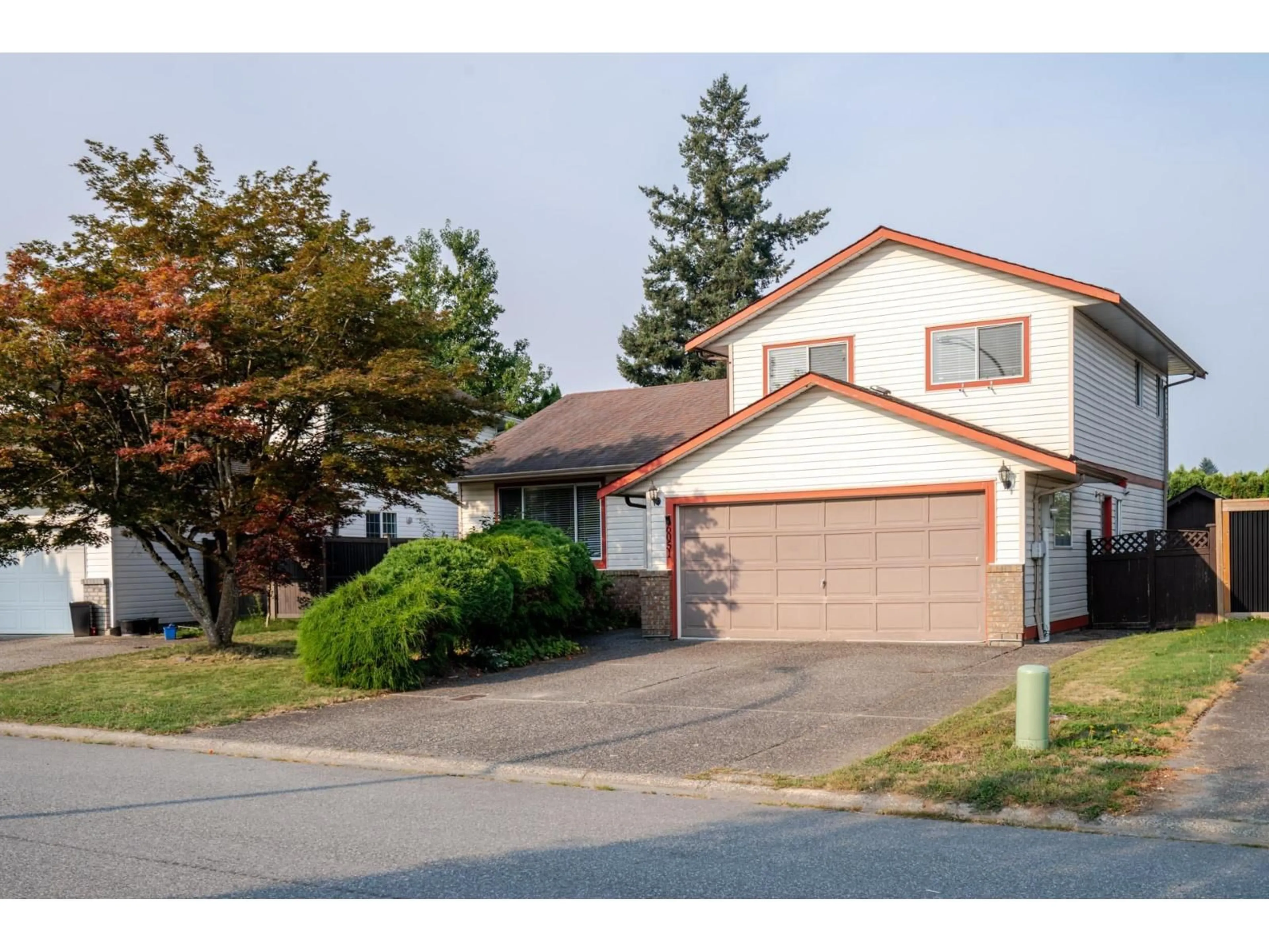 Home with vinyl exterior material, street for 6051 GLENROY DRIVE, Chilliwack British Columbia V2R2H8