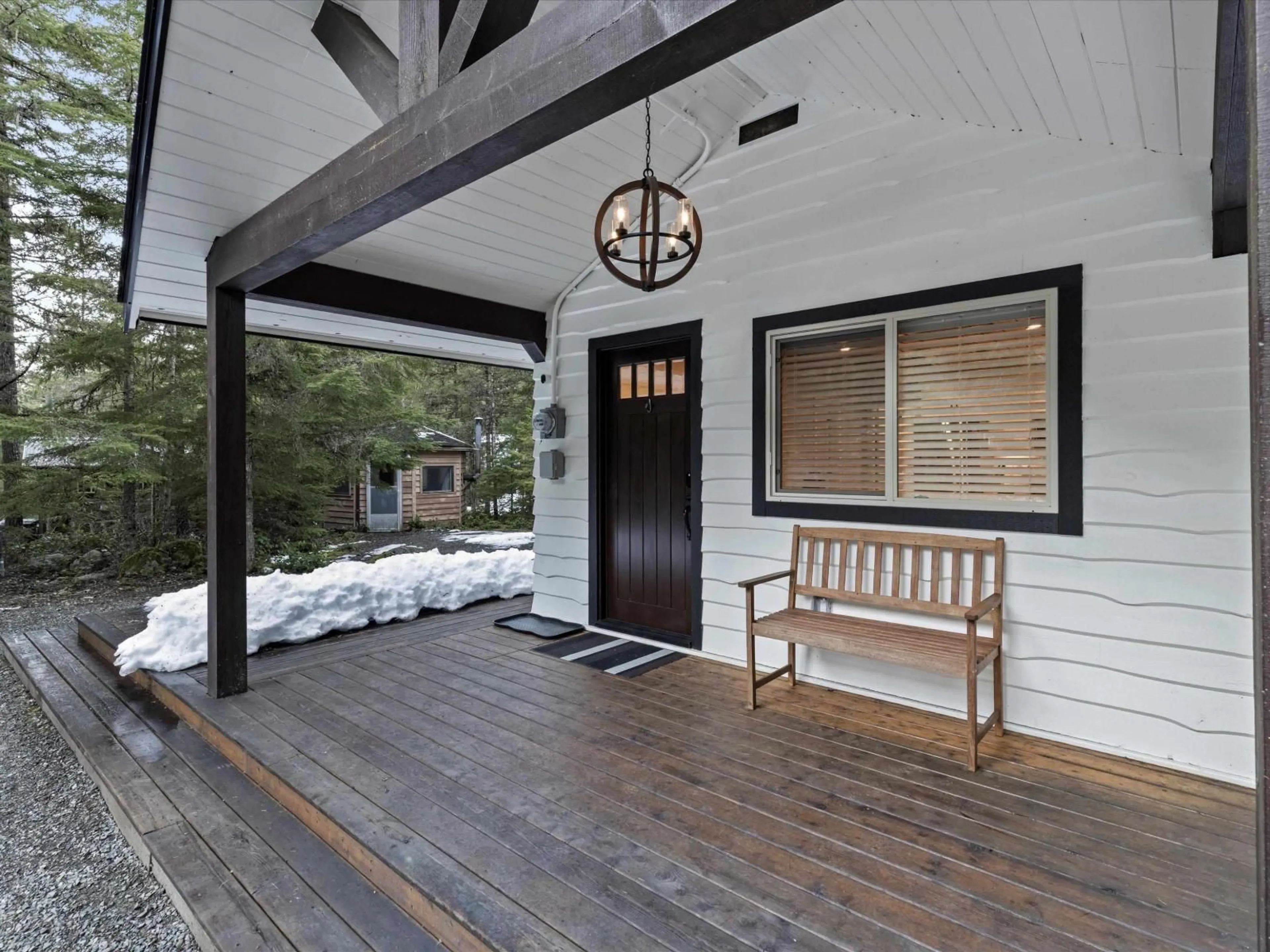 Indoor entryway for 5102 PAULSEN ROAD, Chilliwack British Columbia V4Z1B1