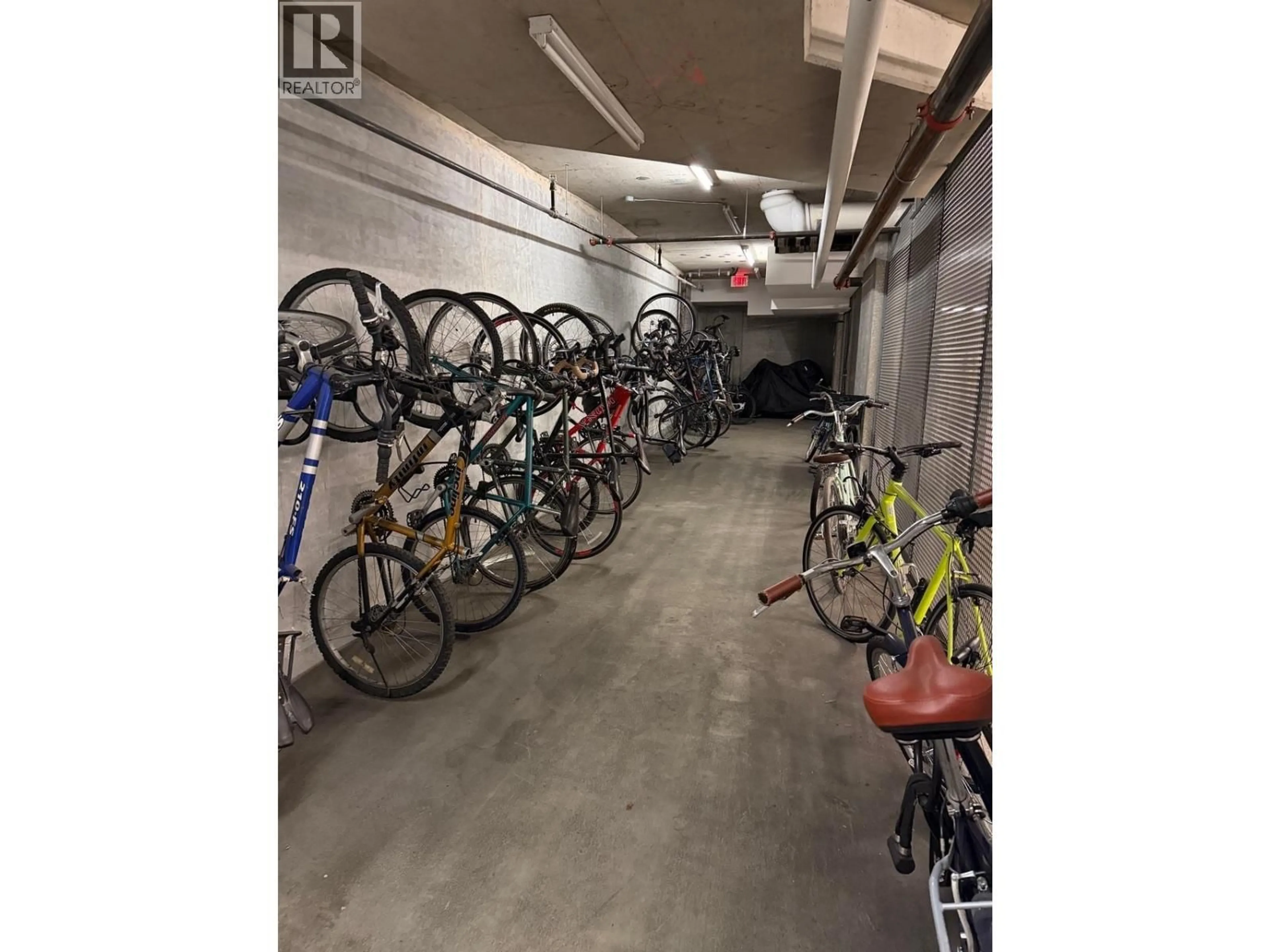 Indoor garage for 604 - 2550 SPRUCE STREET, Vancouver British Columbia V6H1E6