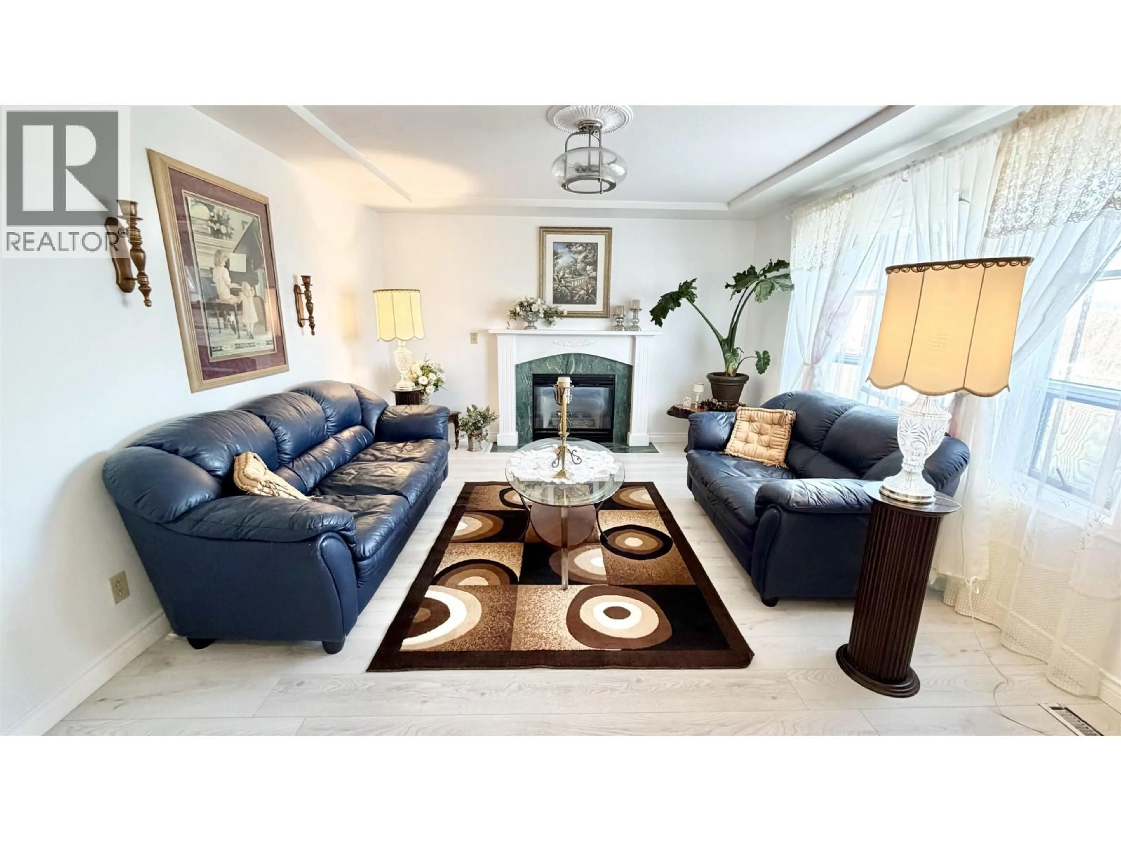 Living room with furniture, unknown for 111 SAPPER STREET, New Westminster British Columbia V3L3Y6