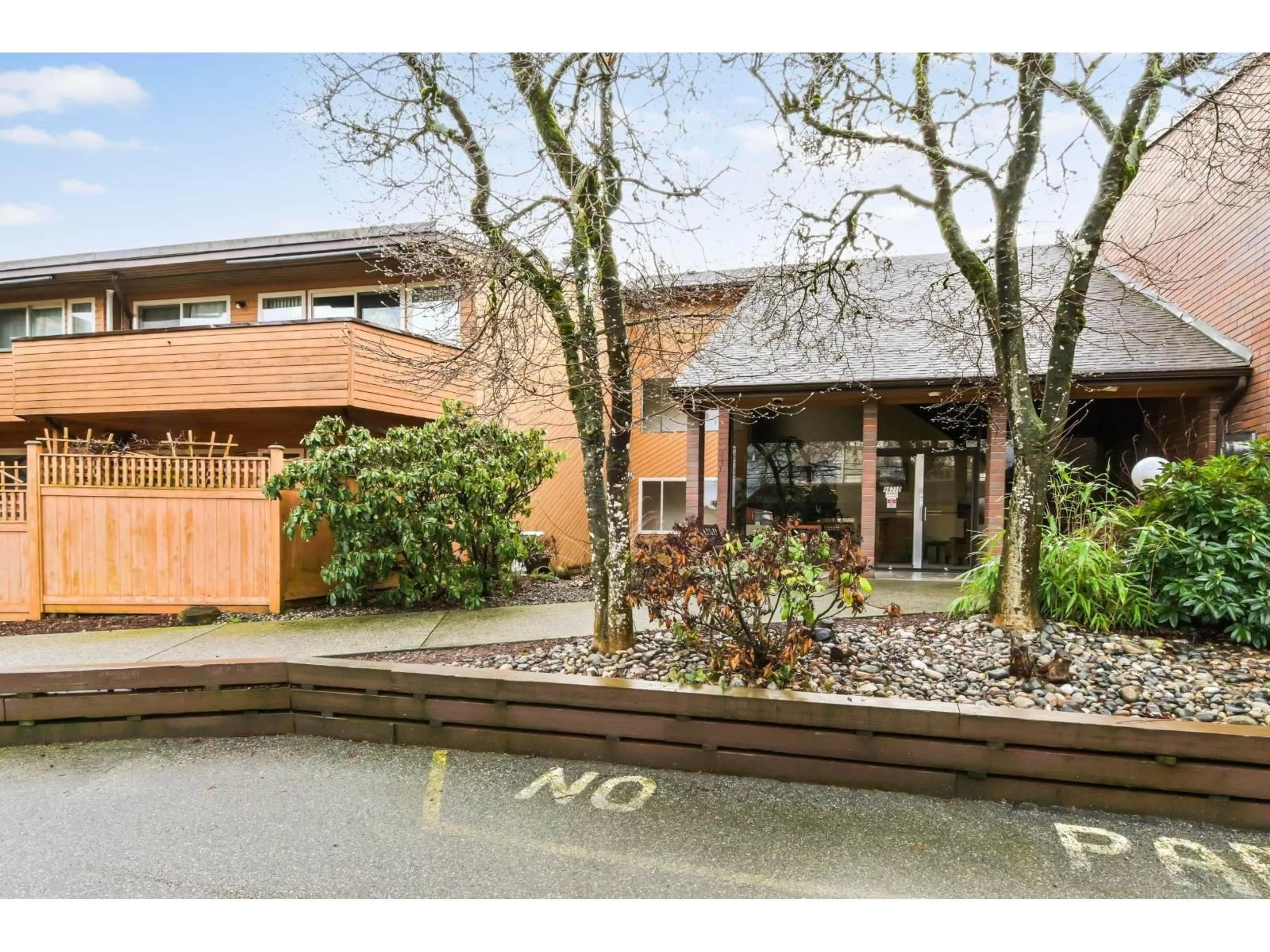 A pic from outside/outdoor area/front of a property/back of a property/a pic from drone, street for 213 - 46210 CHILLIWACK CENTRAL ROAD, Chilliwack British Columbia V2P1J8