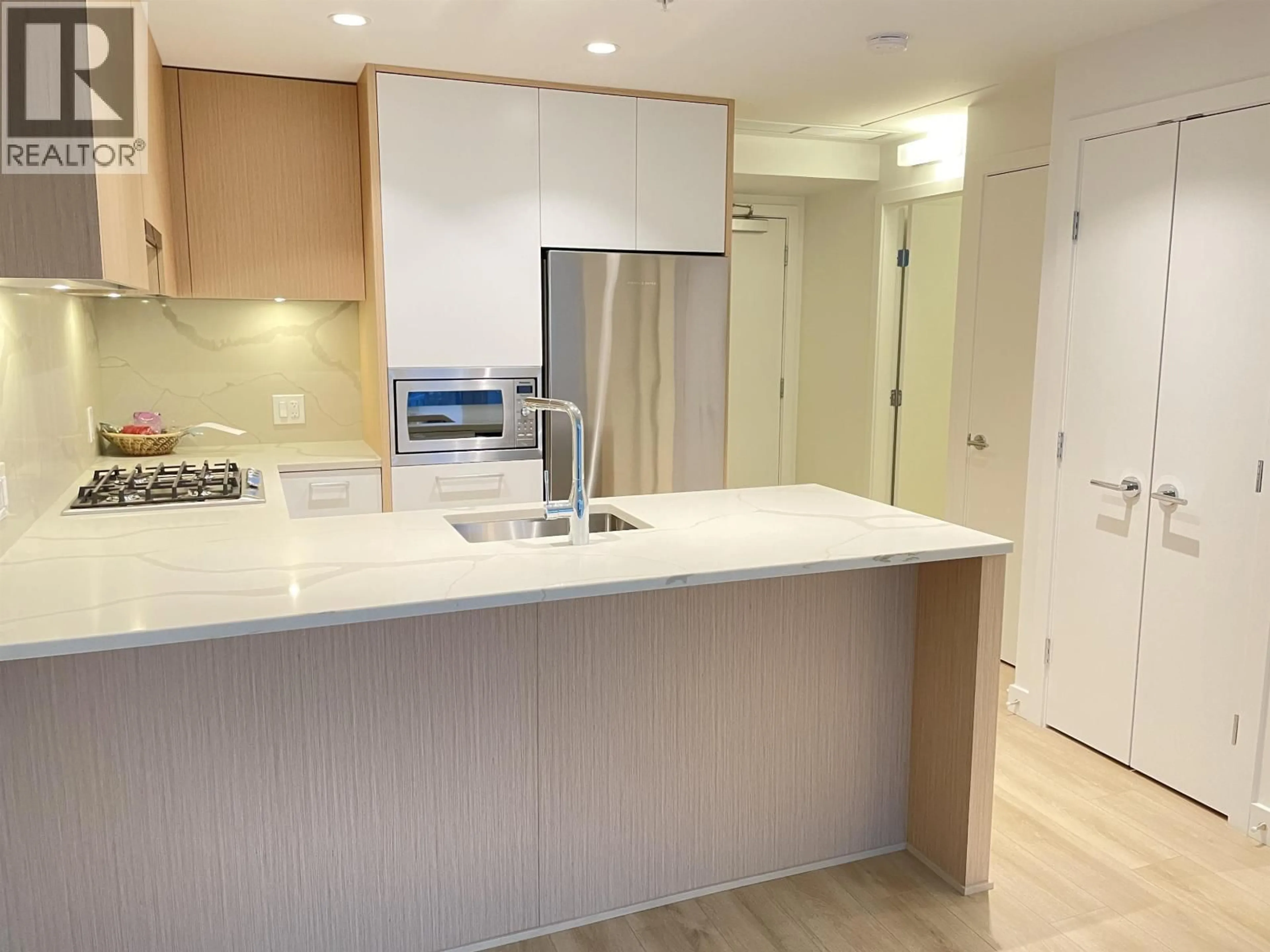 Unknown for 806 - 567 CLARKE ROAD, Coquitlam British Columbia V3J0K7